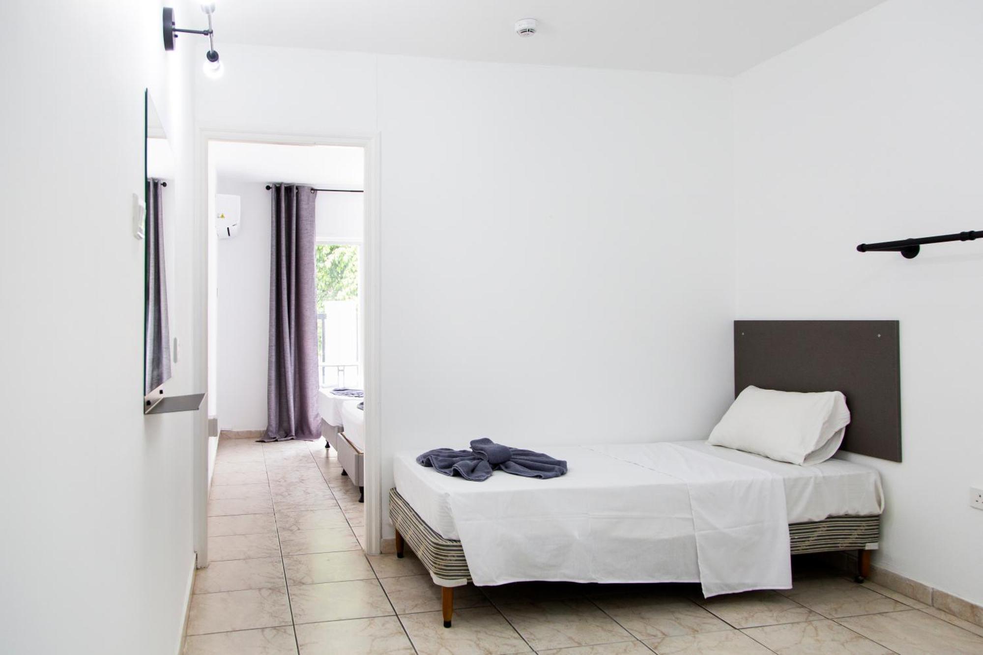 Summer's Aparthotel