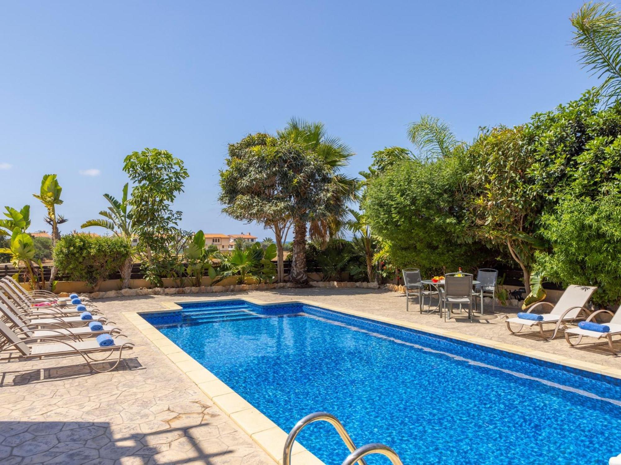 Angel Villa