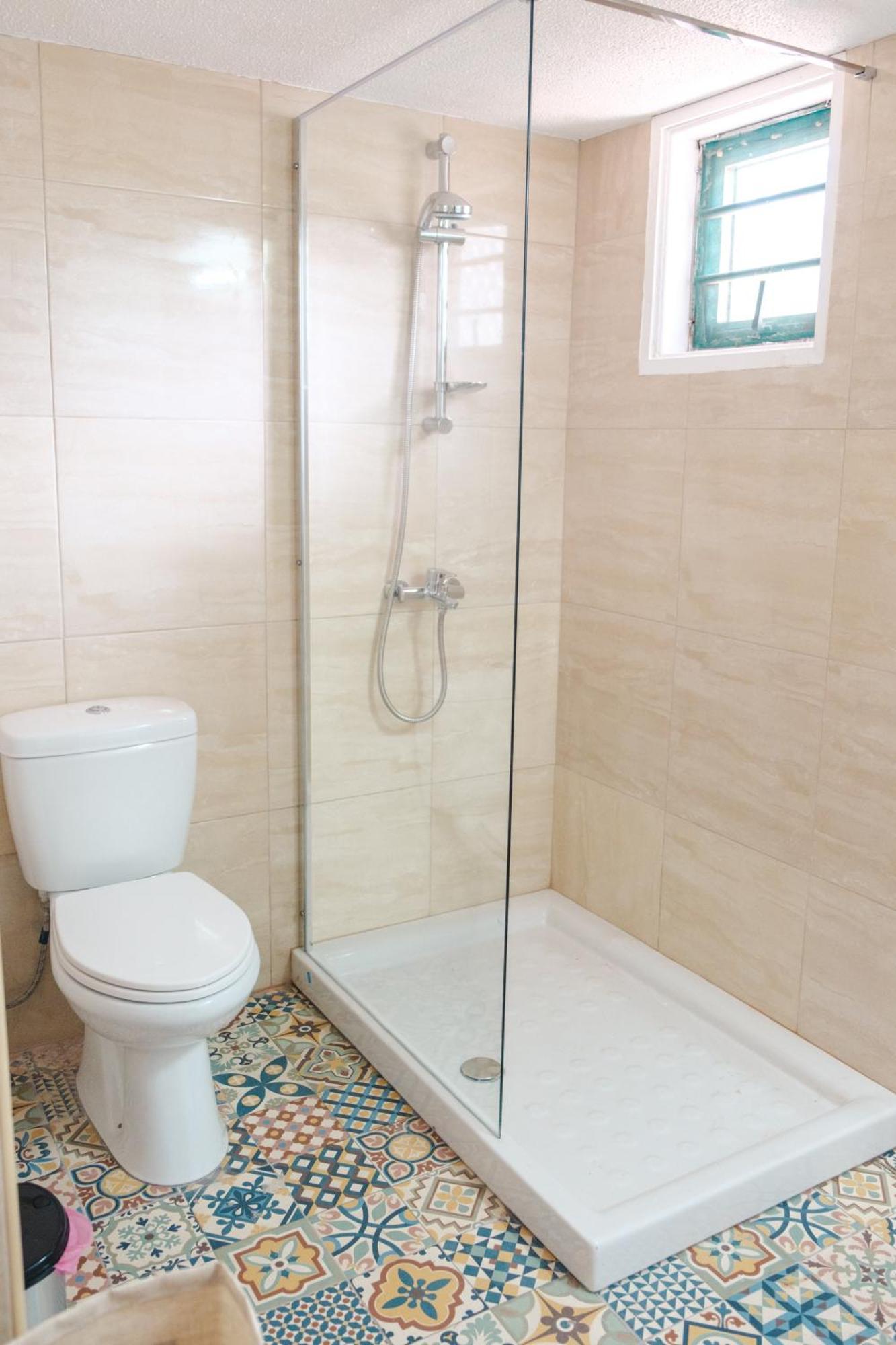 Serenityone - Centrally Located One Bedroom Apartment