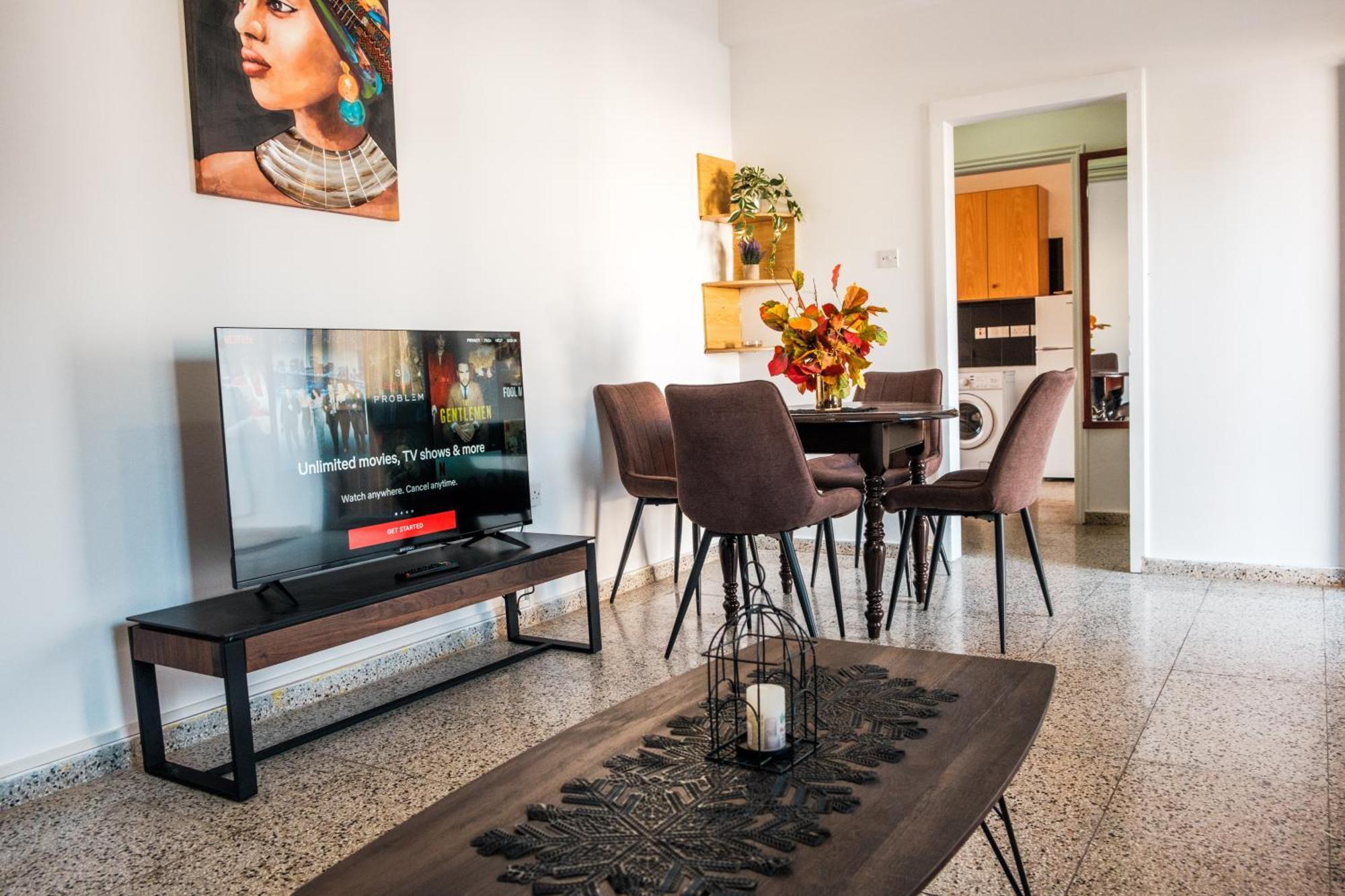 Serenityone - Centrally Located One Bedroom *