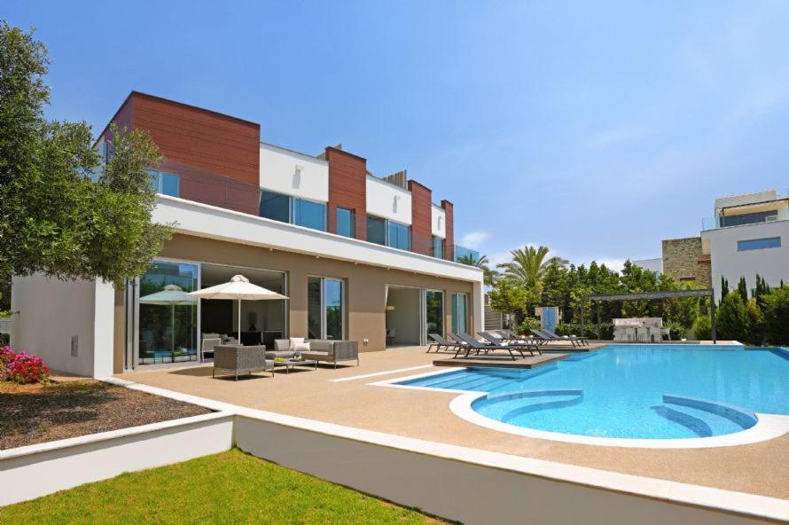 Holiday home Royal Oasis *