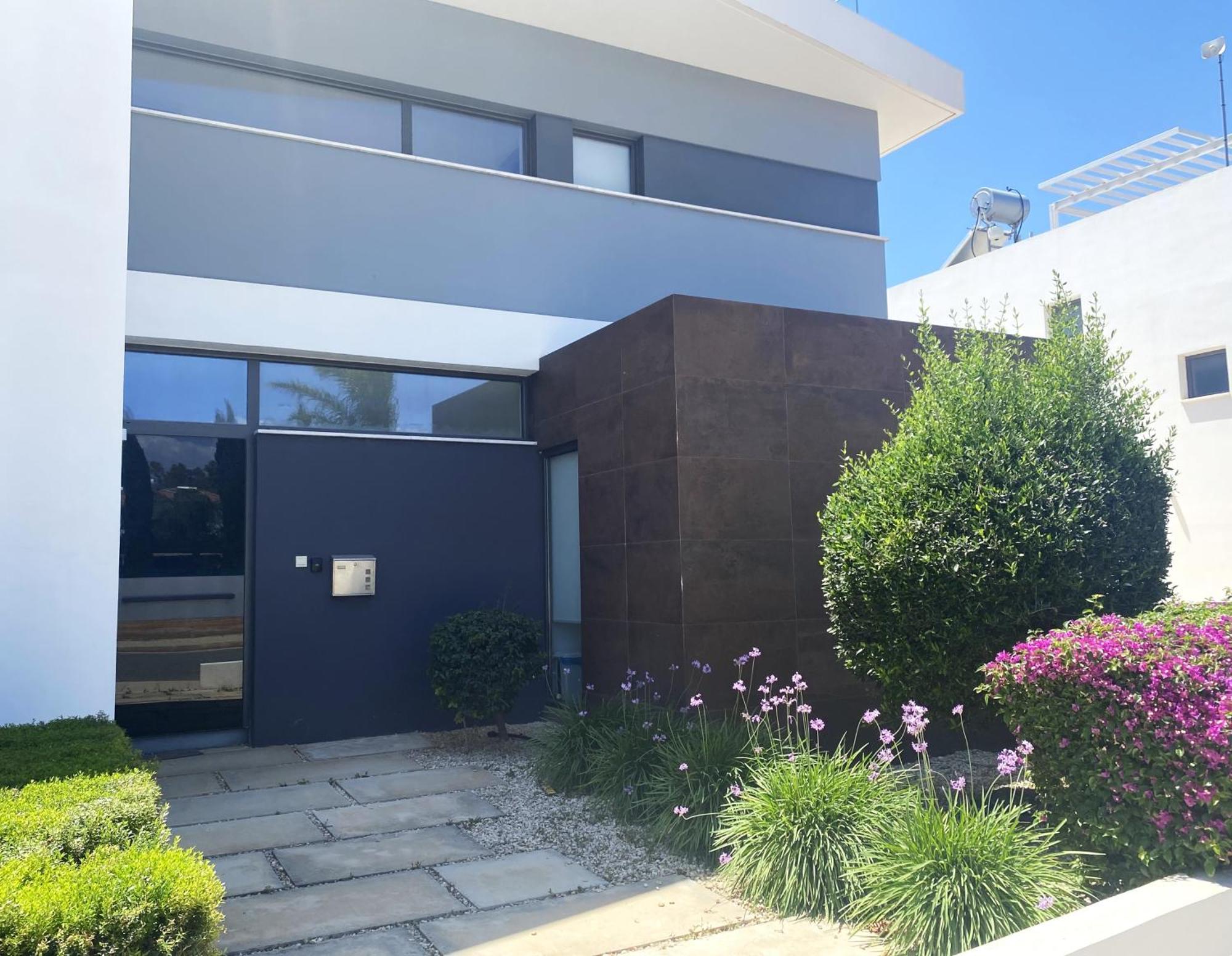 Villa Nissi Pearl