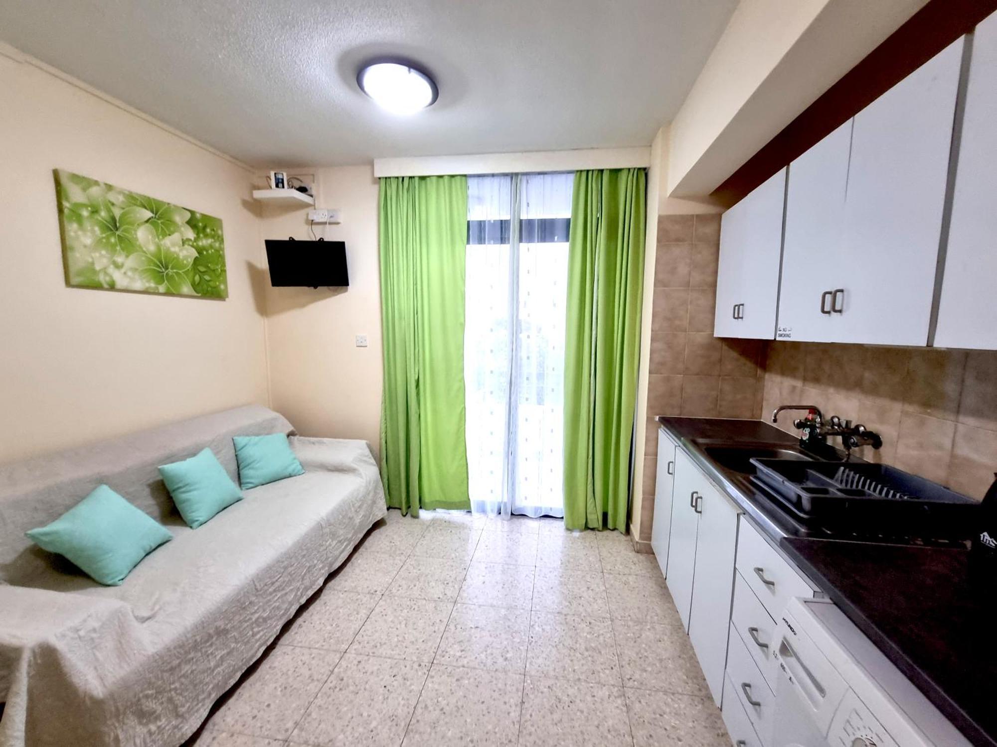 Center 4 Ayia Napa