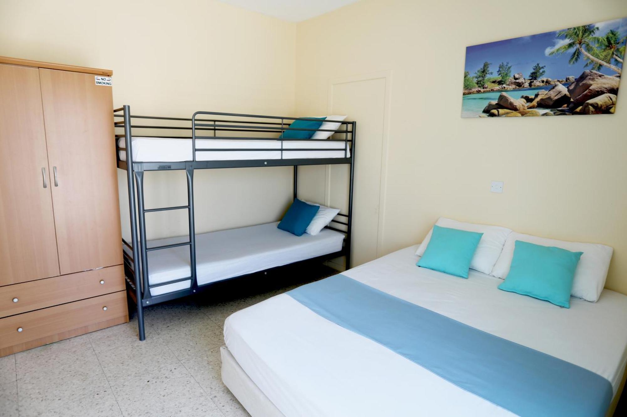 Center 2 Apartment
