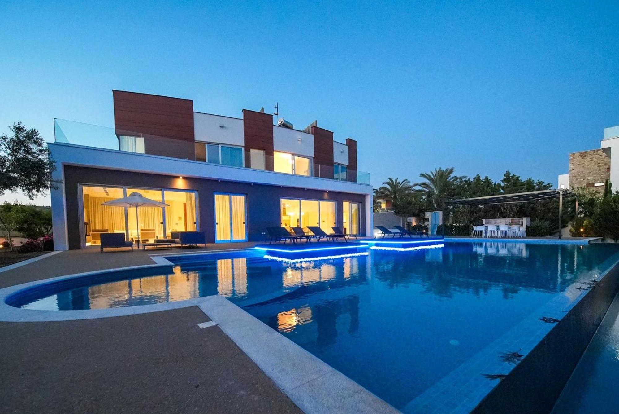 Royal Oasis * Ayia Napa