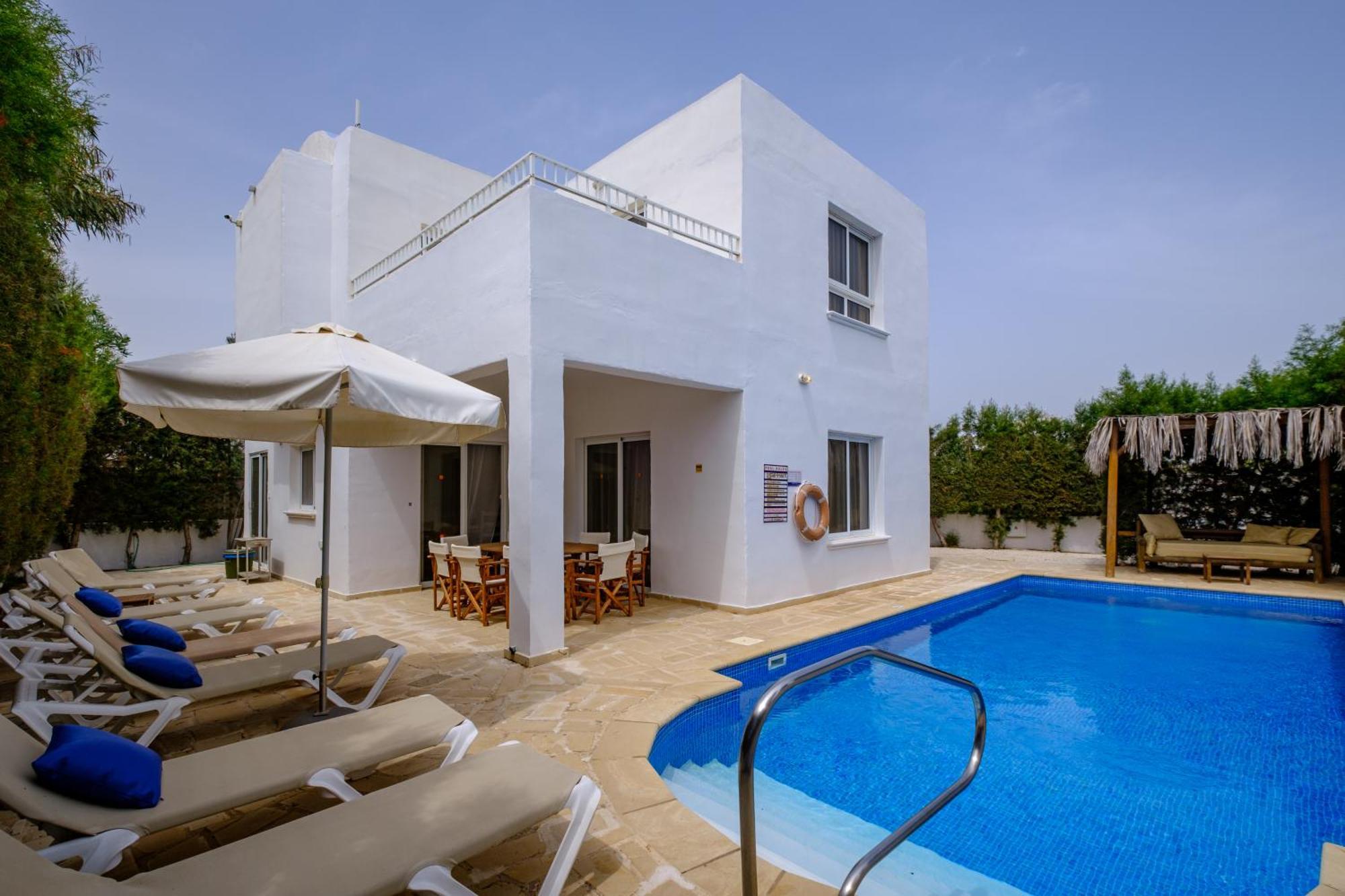 Thalassines Ayia Napa