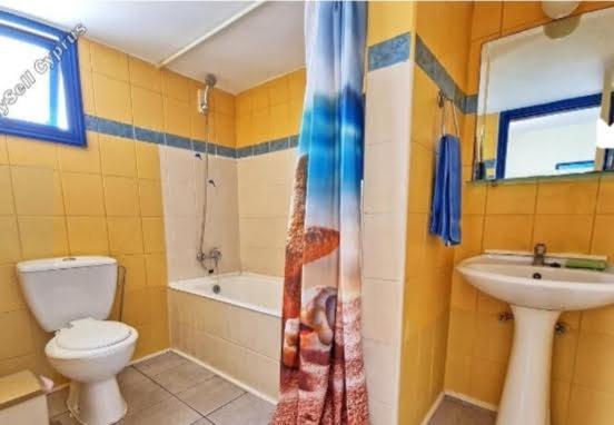Sun Apartment *