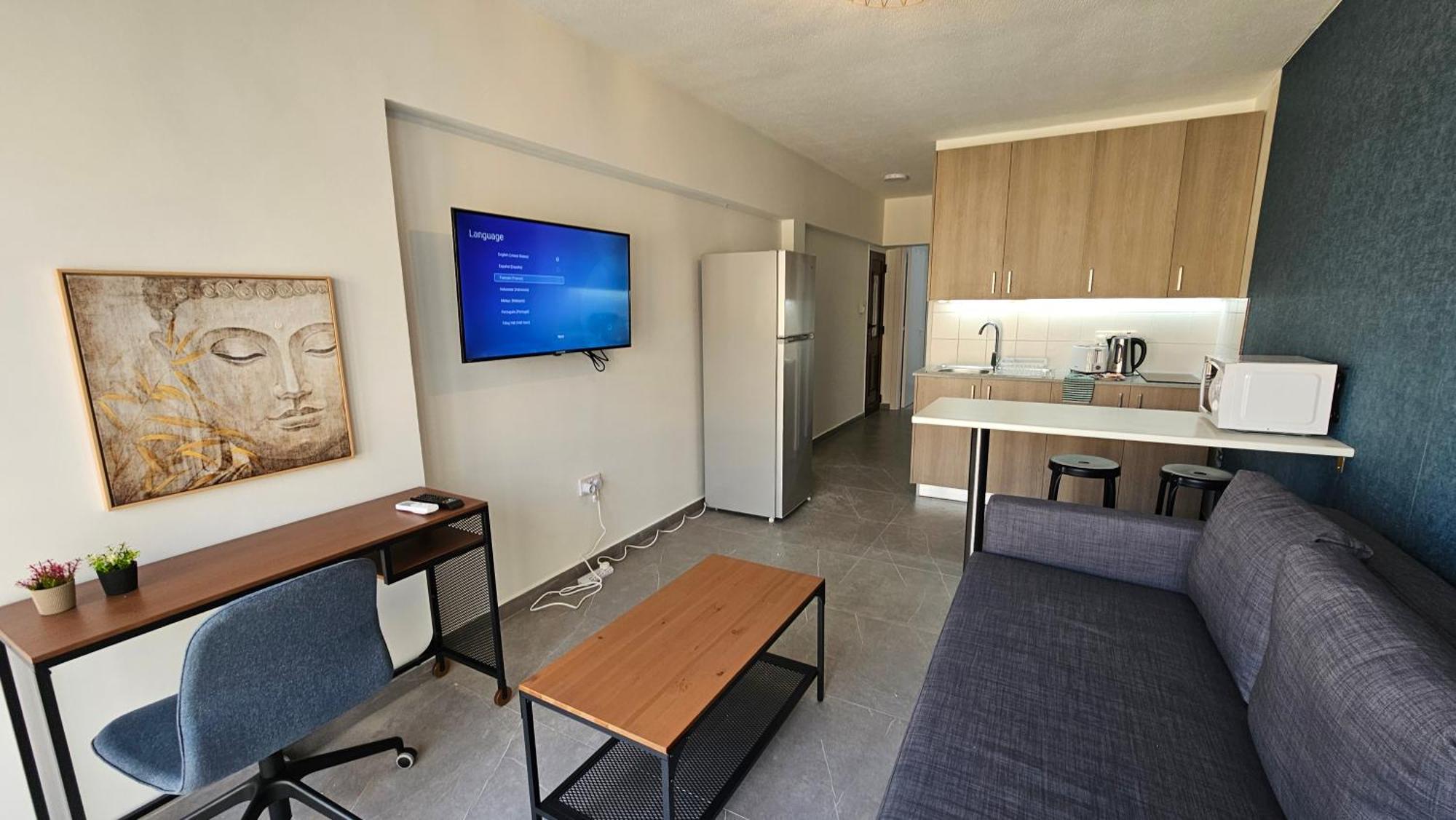 Ha.de.co. Apts *