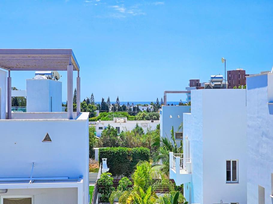 Nissi * Ayia Napa