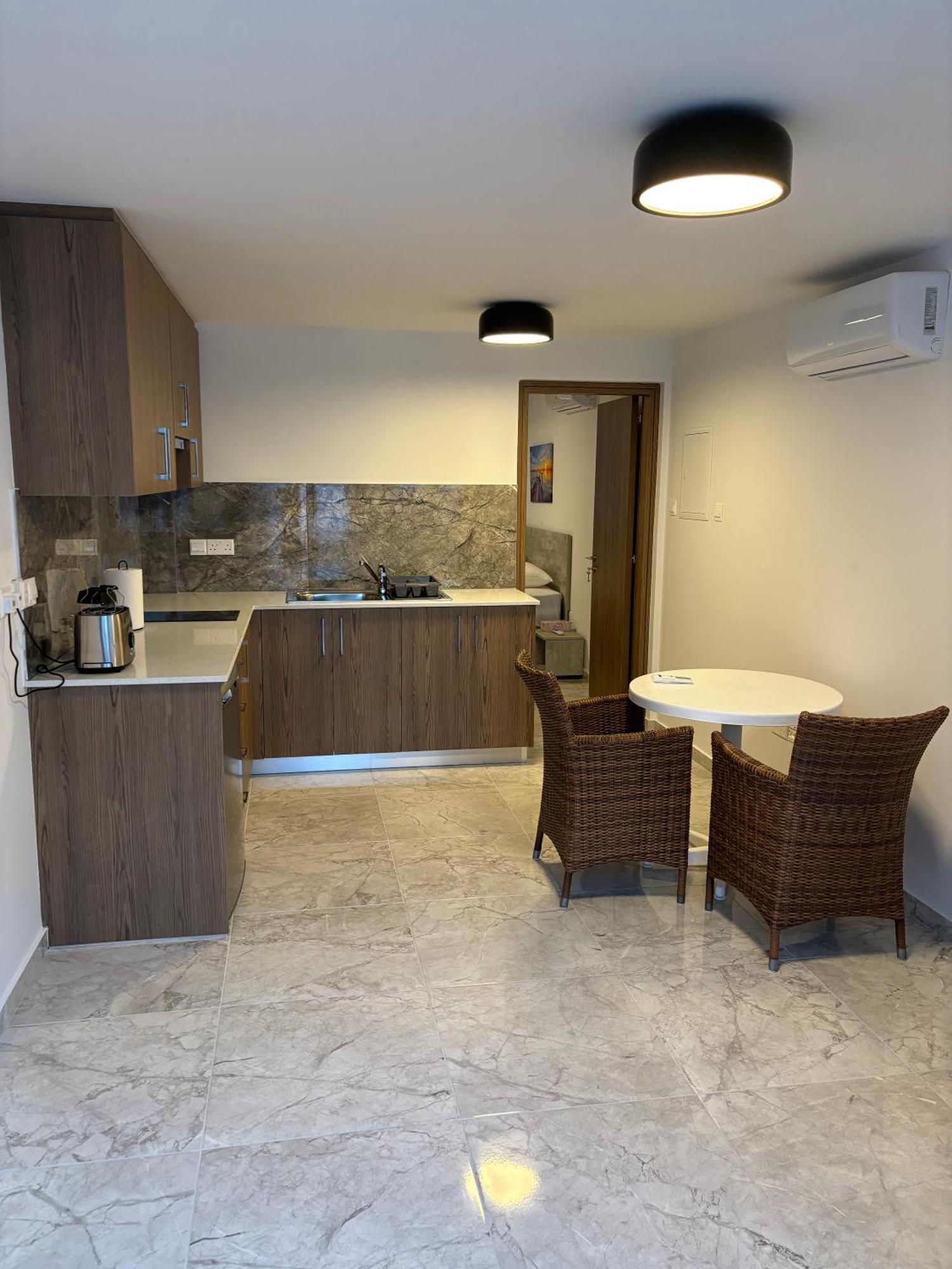 Apartment Luca Apts Napa