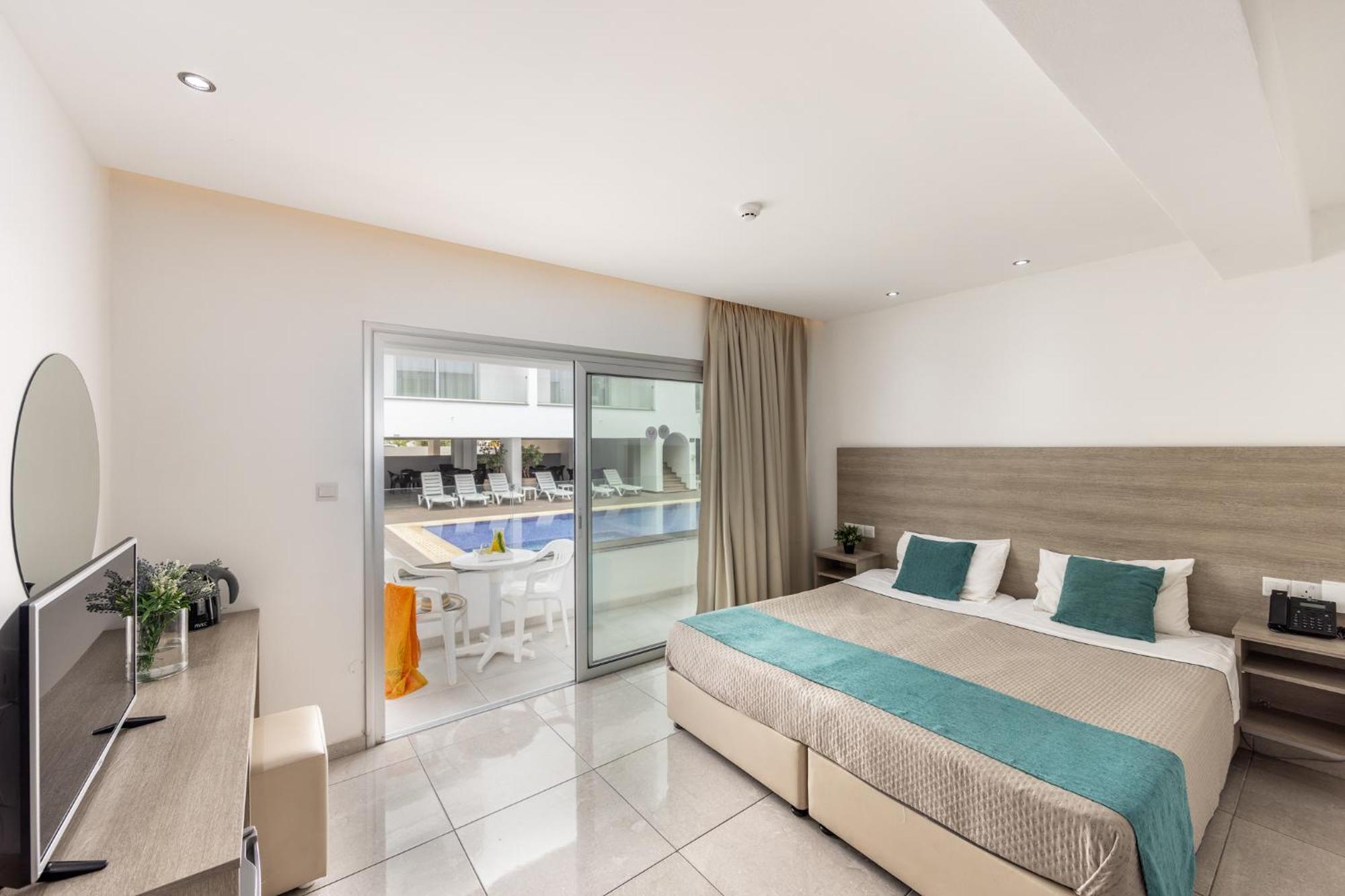 Milea Hotel