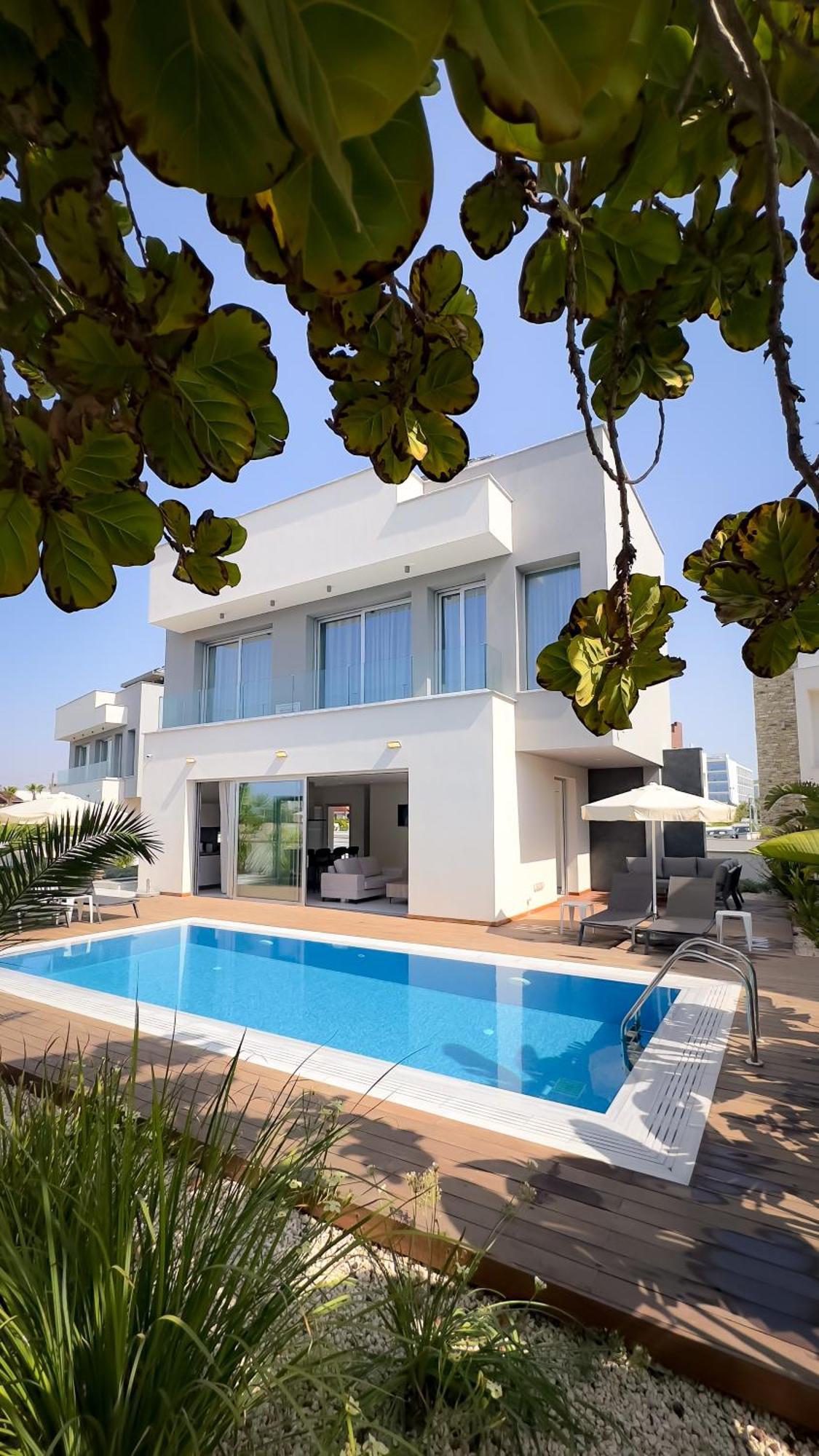 Napa Seaview - 5 Villa Ayia Napa