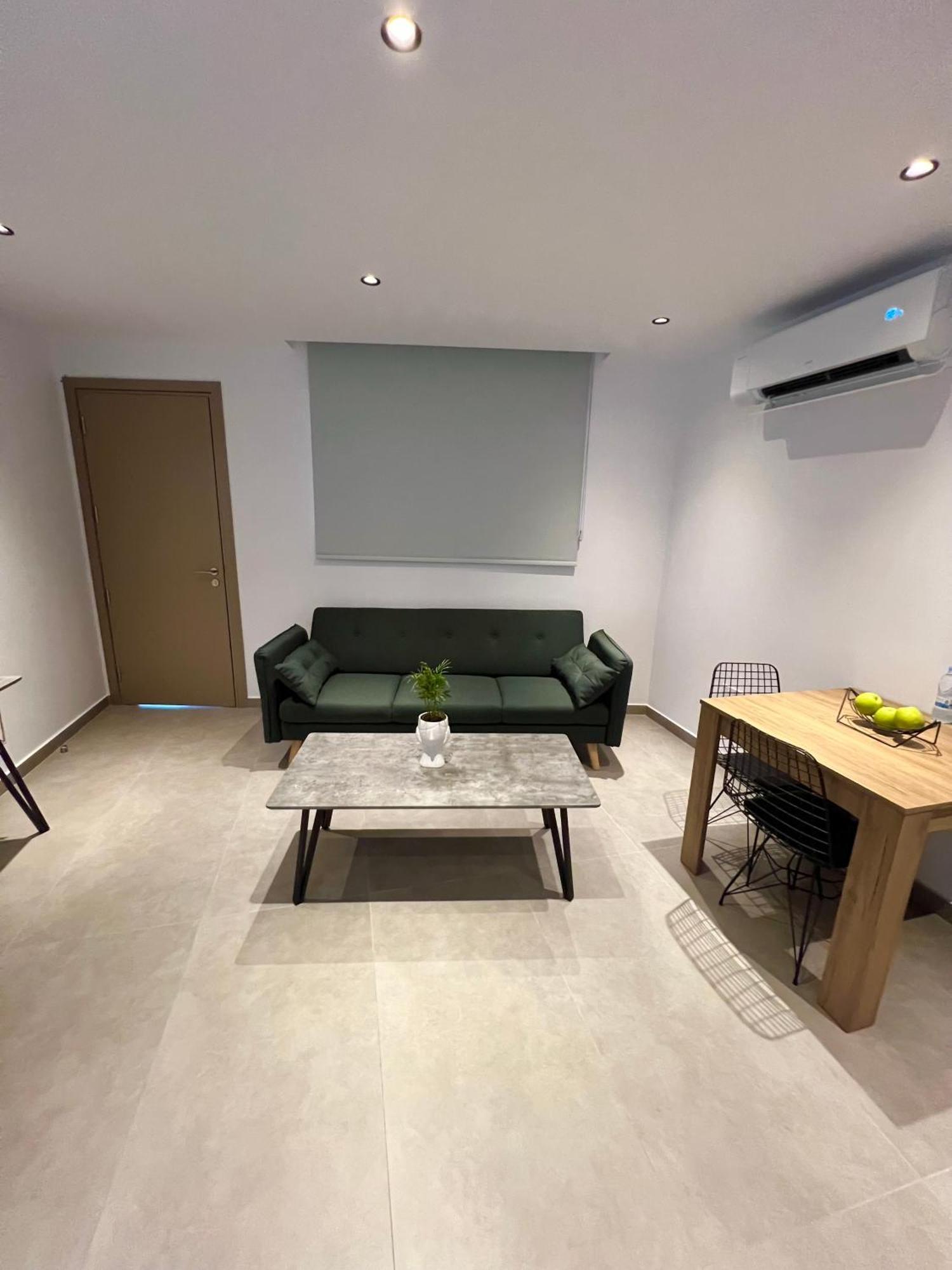 Living Boutique Adults Only Apartment *