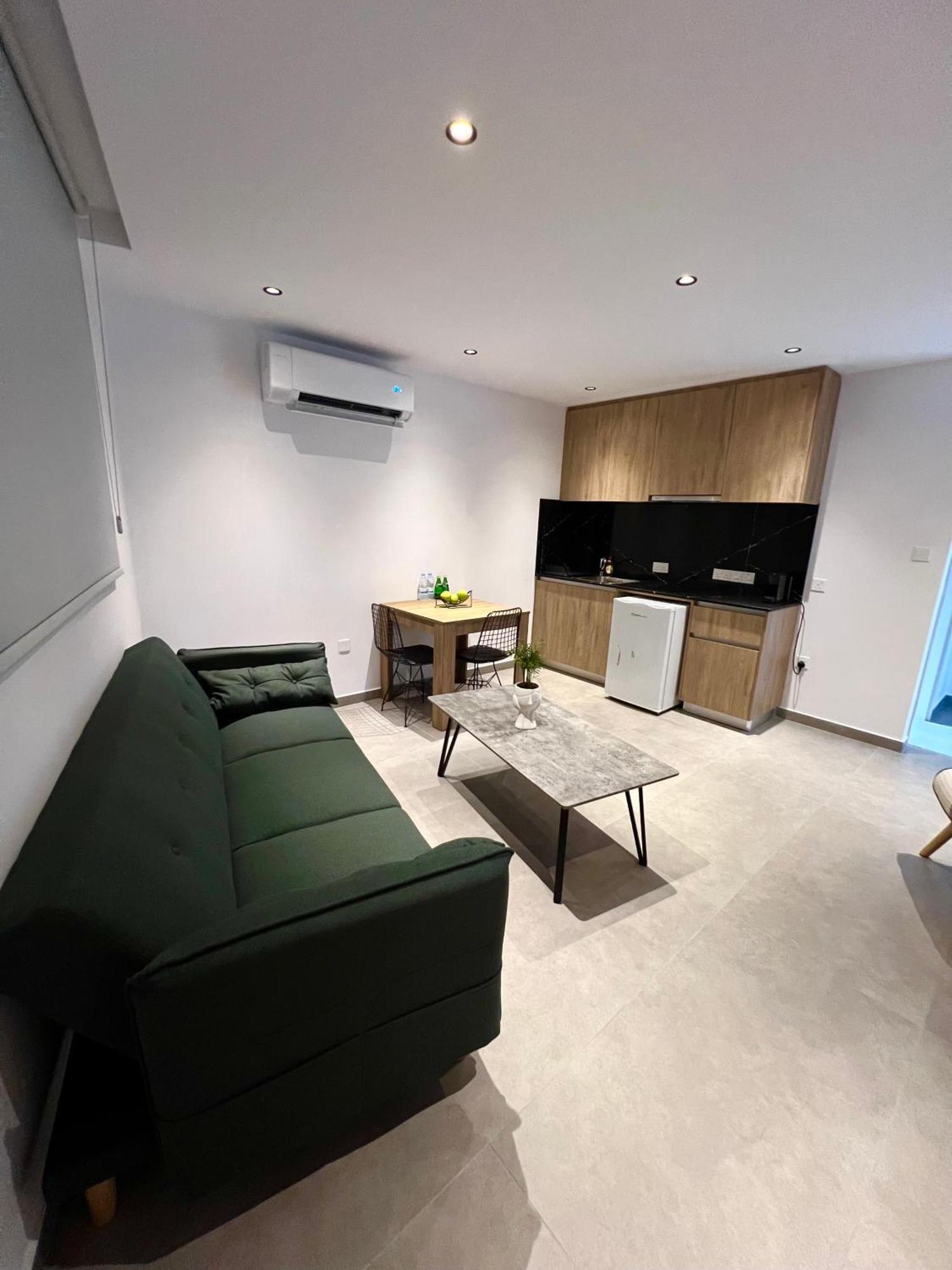 Living Boutique Adults Only Apartment Ayia Napa