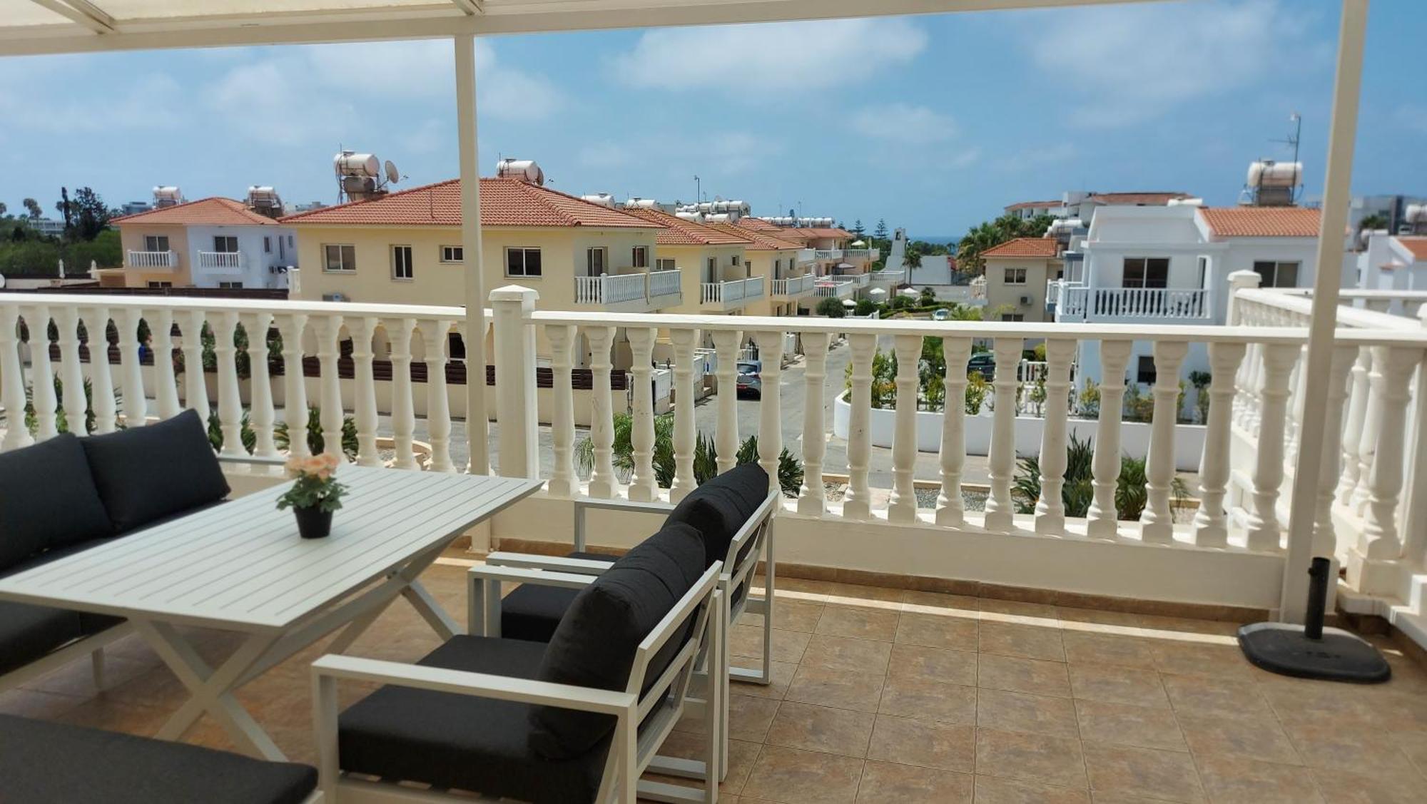 Nissi Golden Sands Sea View 2 Bedroom Apartment Ayia Napa