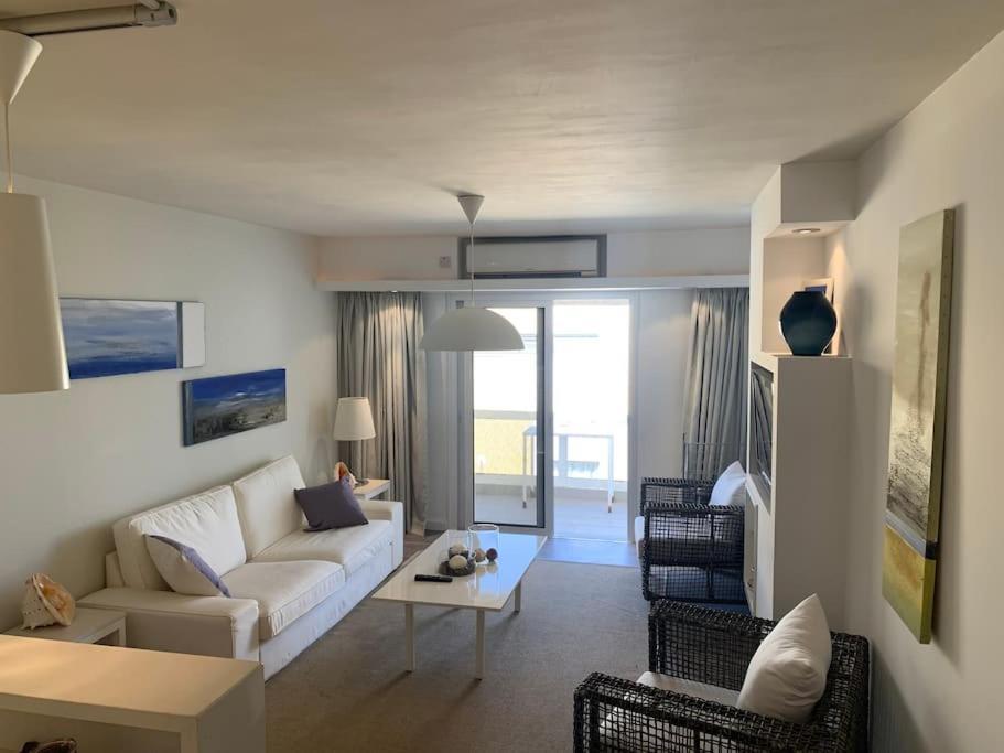 Three Bedroom Modern Flat * Agia Napa