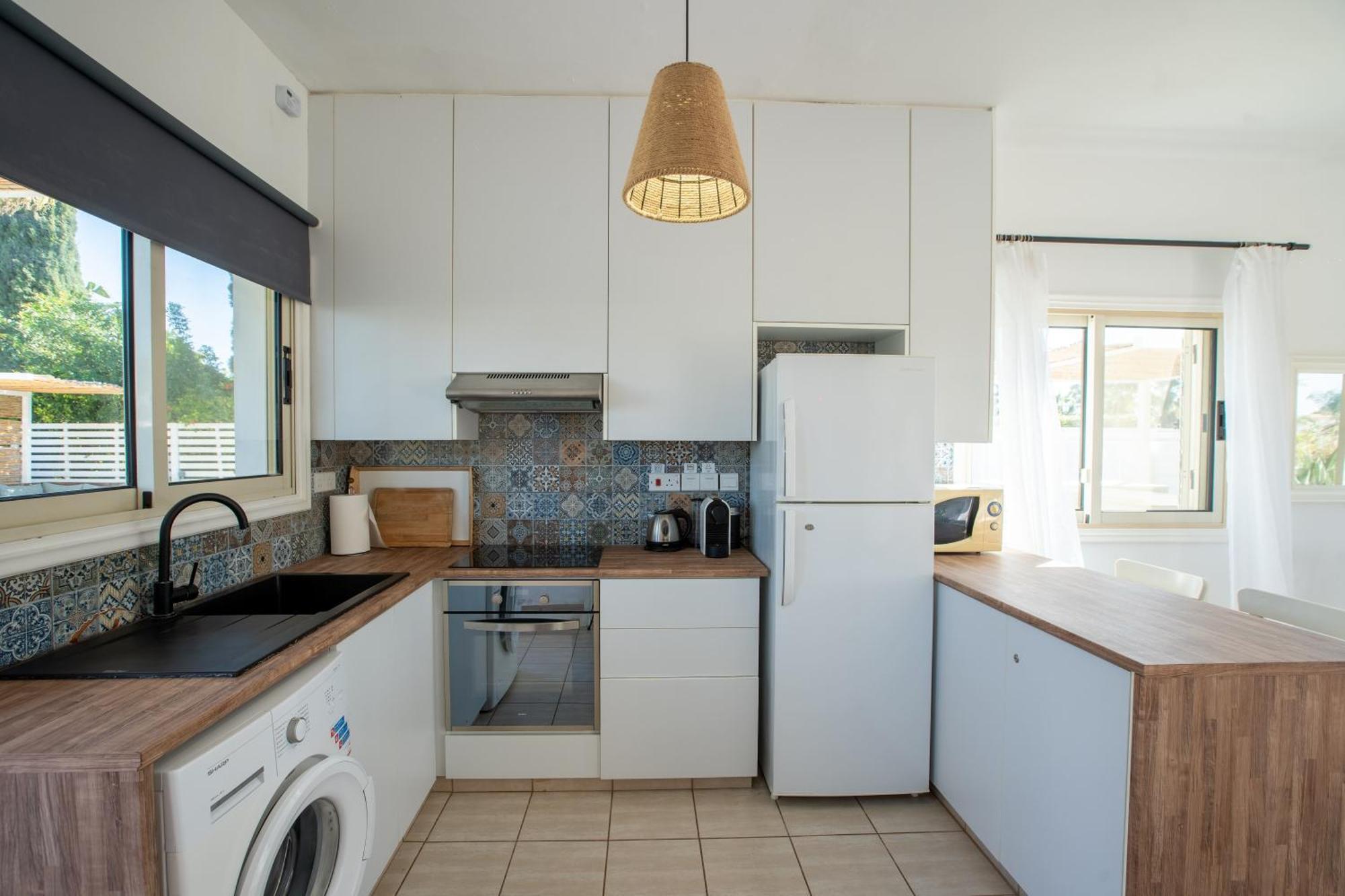 Phaedrus Living: Luxury Oceania * Ayia Napa