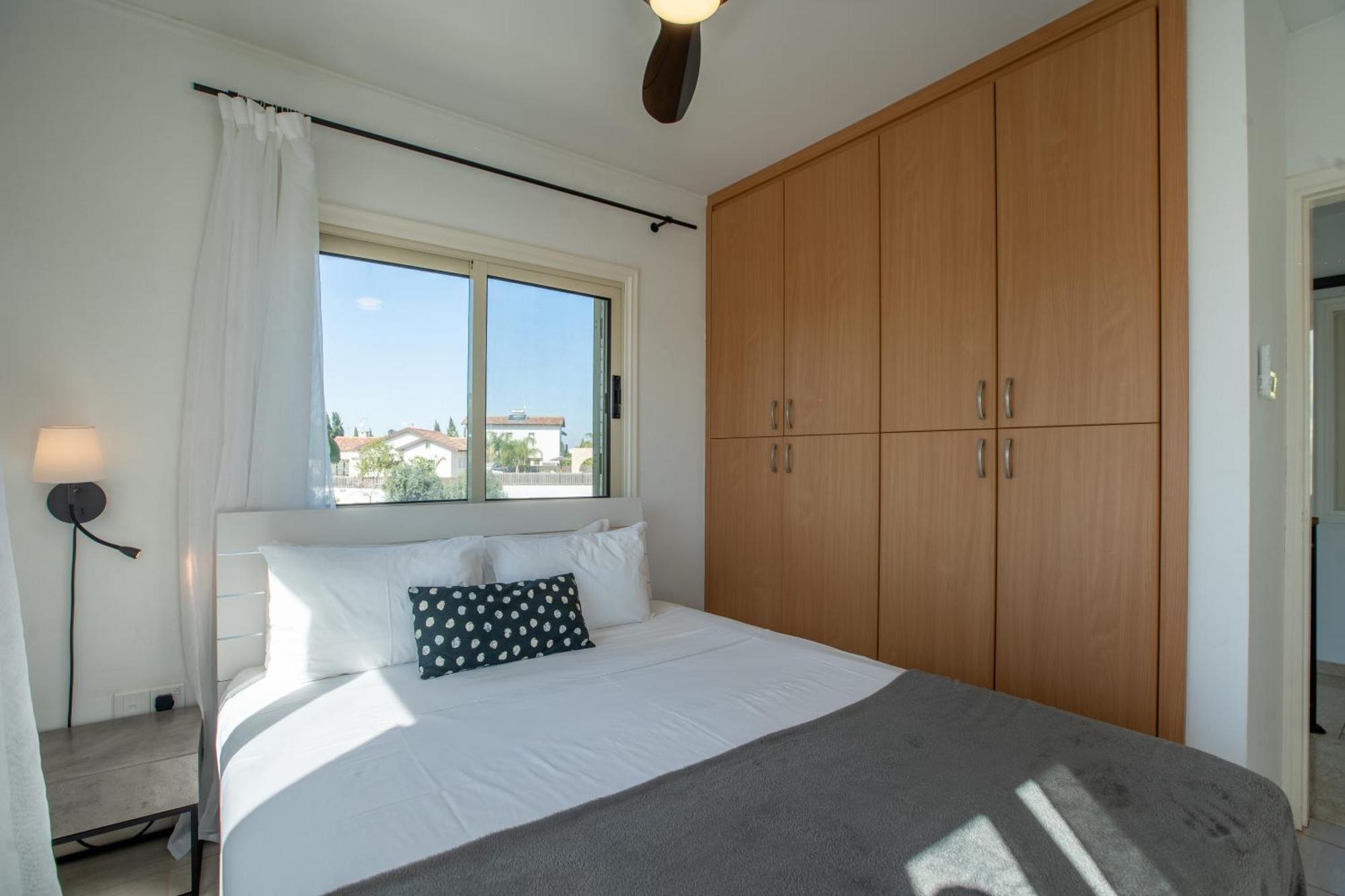 Villa Phaedrus Living: Luxury Oceania