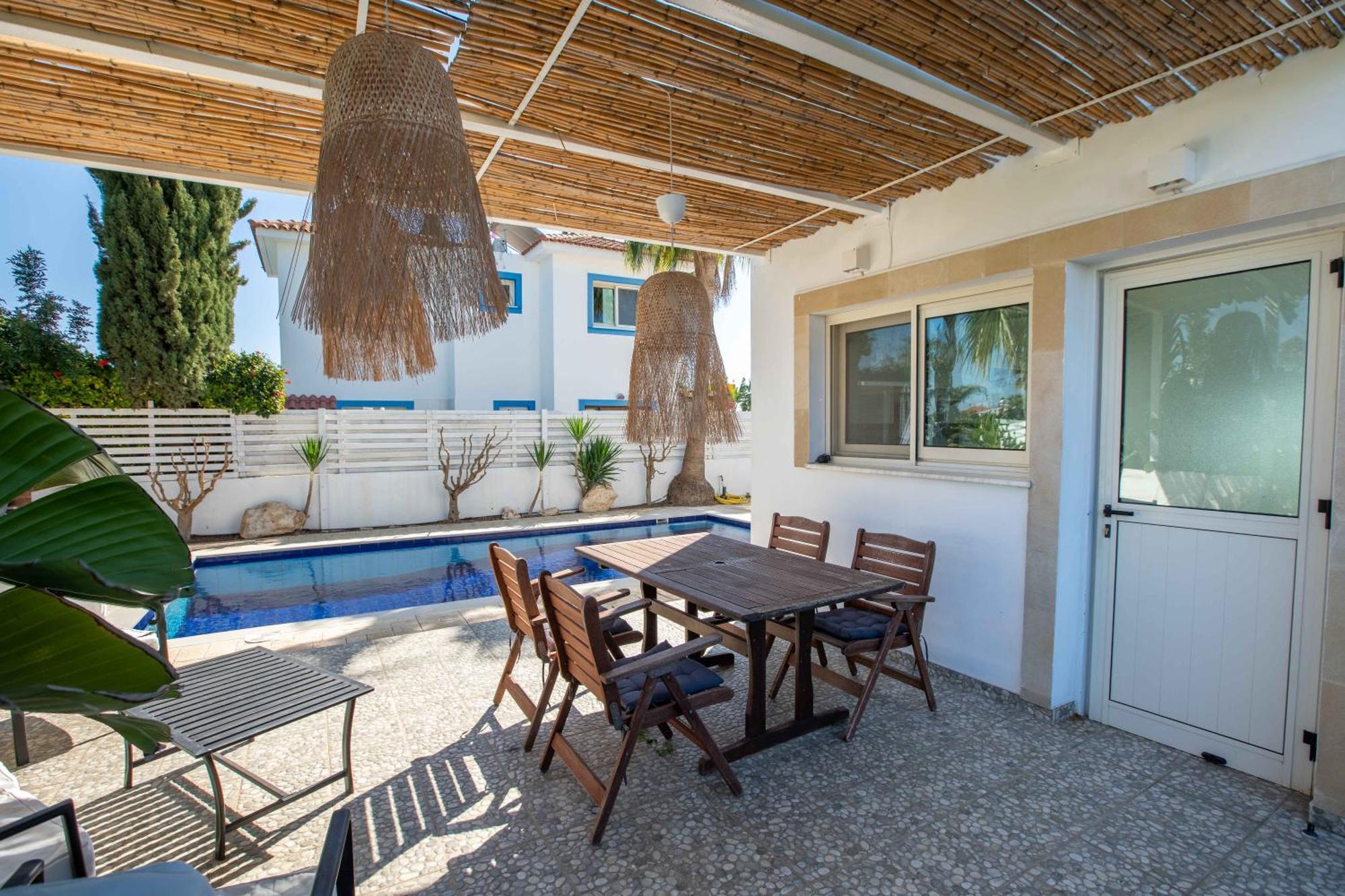 Phaedrus Living: Luxury Oceania * Agia Napa