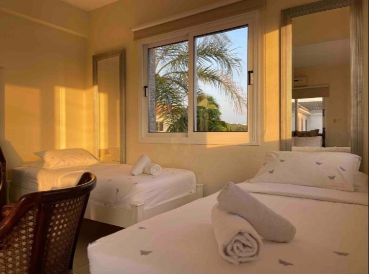 Villa Heaven With Private Pool & Sea View