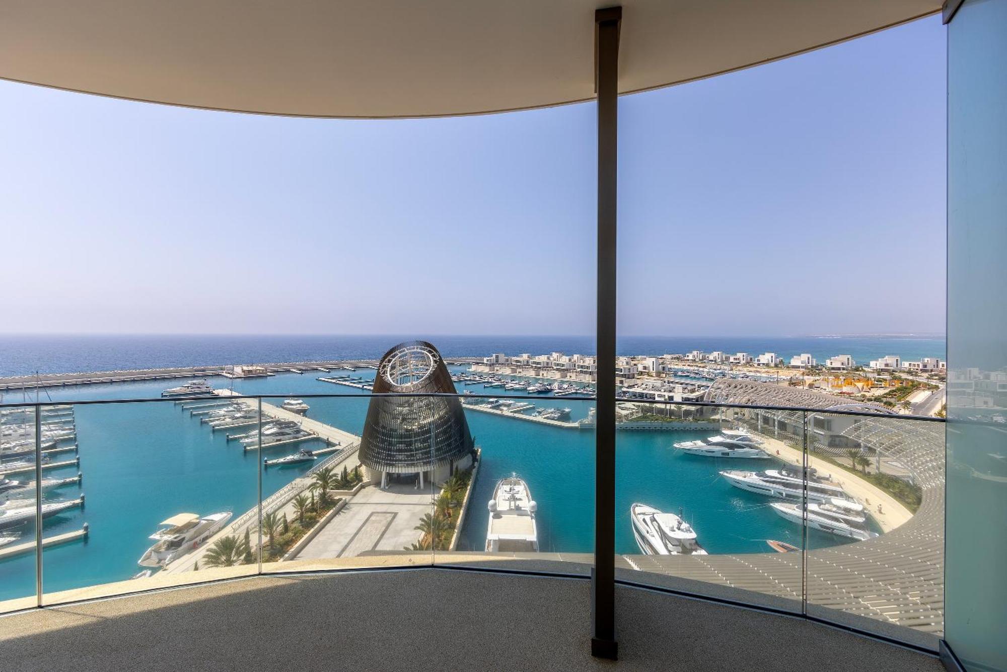 Marina East Tower Apartment