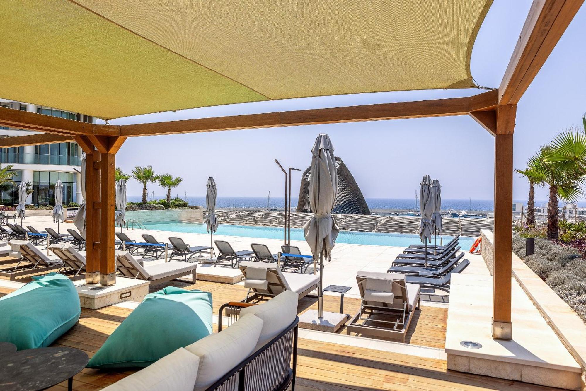 Marina East Tower Apartment