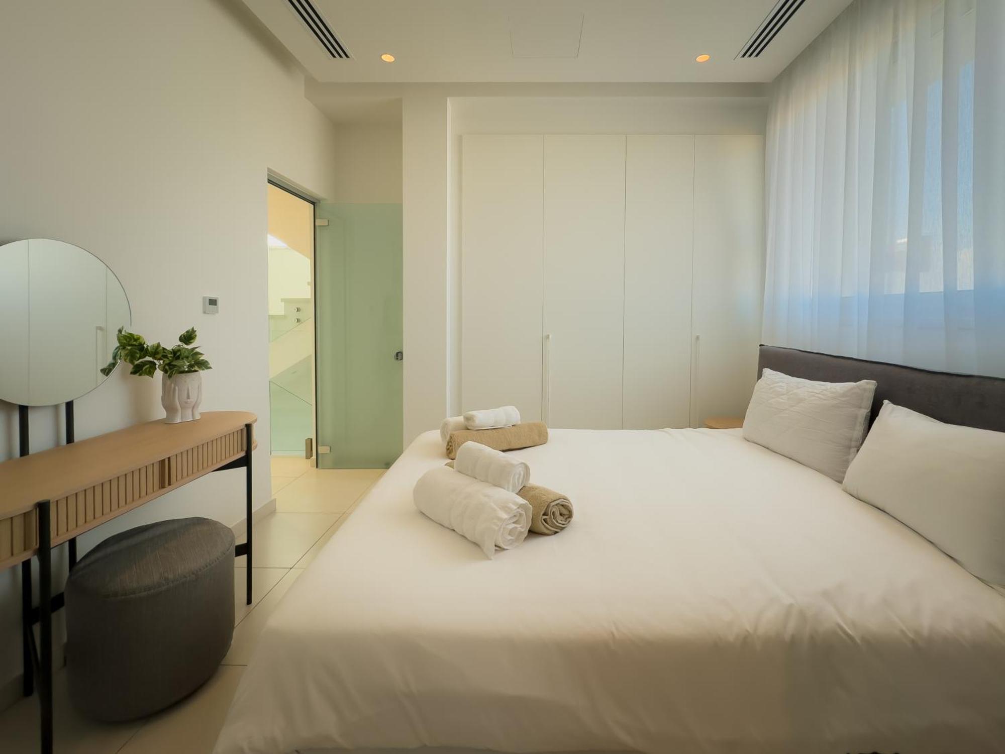 Napa Seaview Villa *