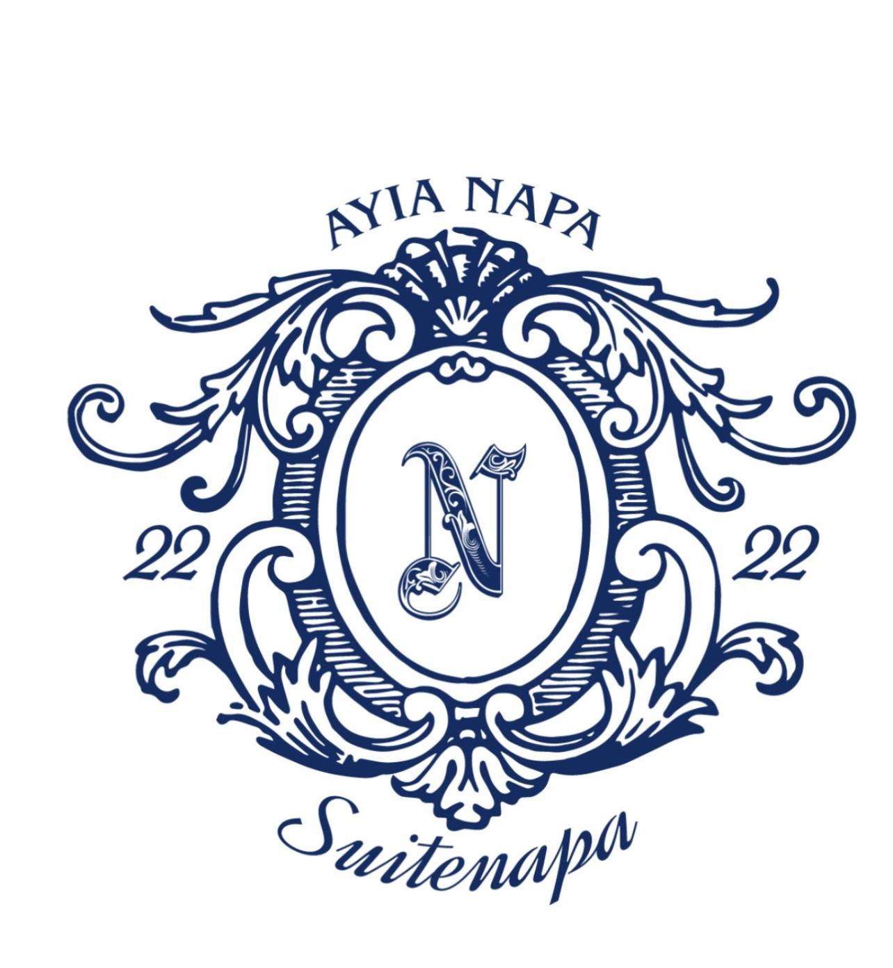 Suitenapa22 *