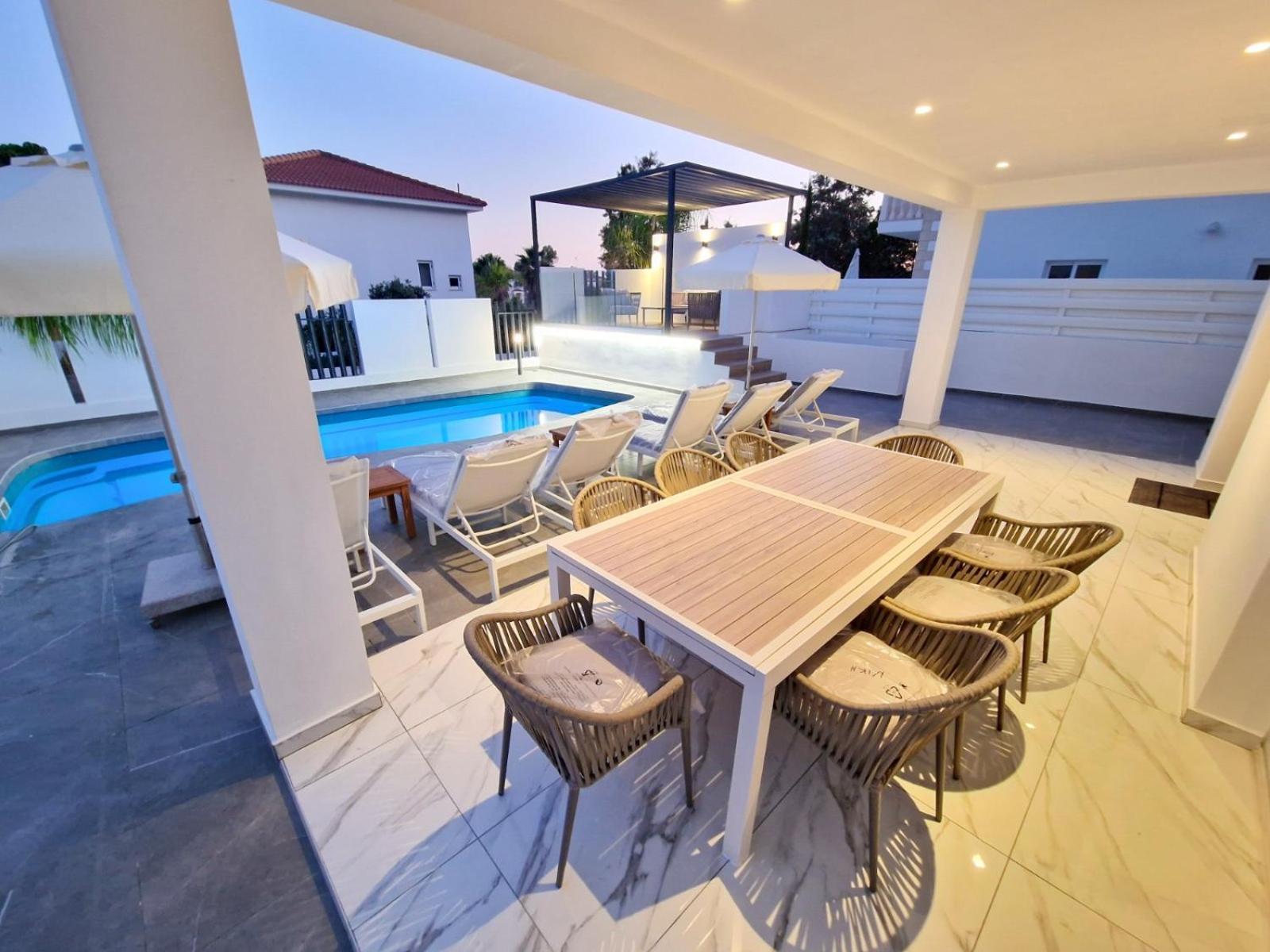 Villa Sunshine *