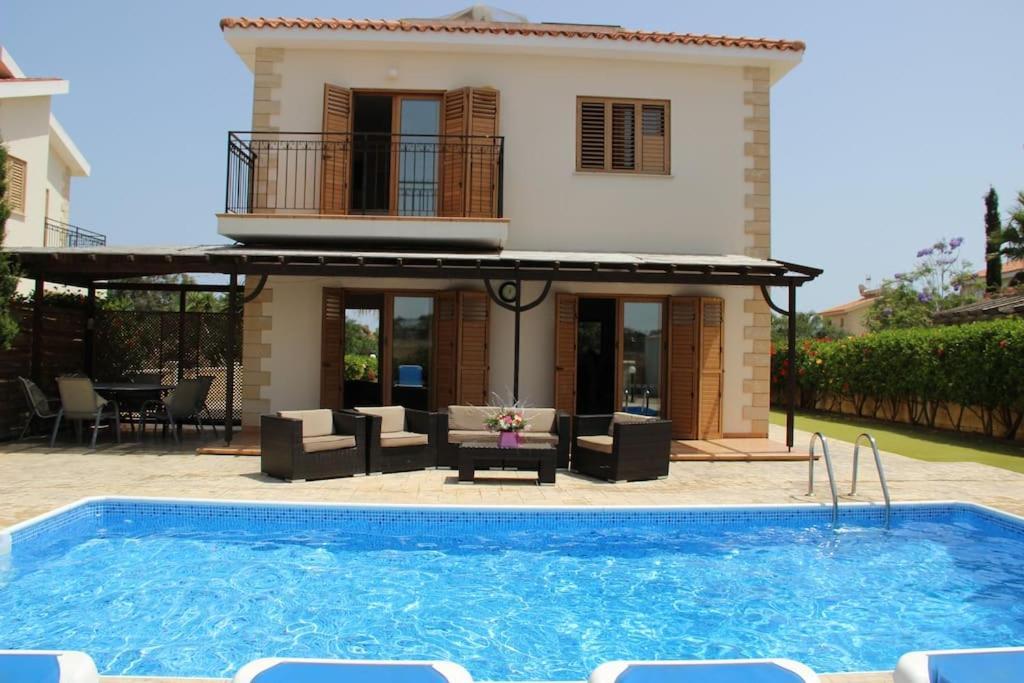 Palm 3 Bedrooms - Sleeps 6