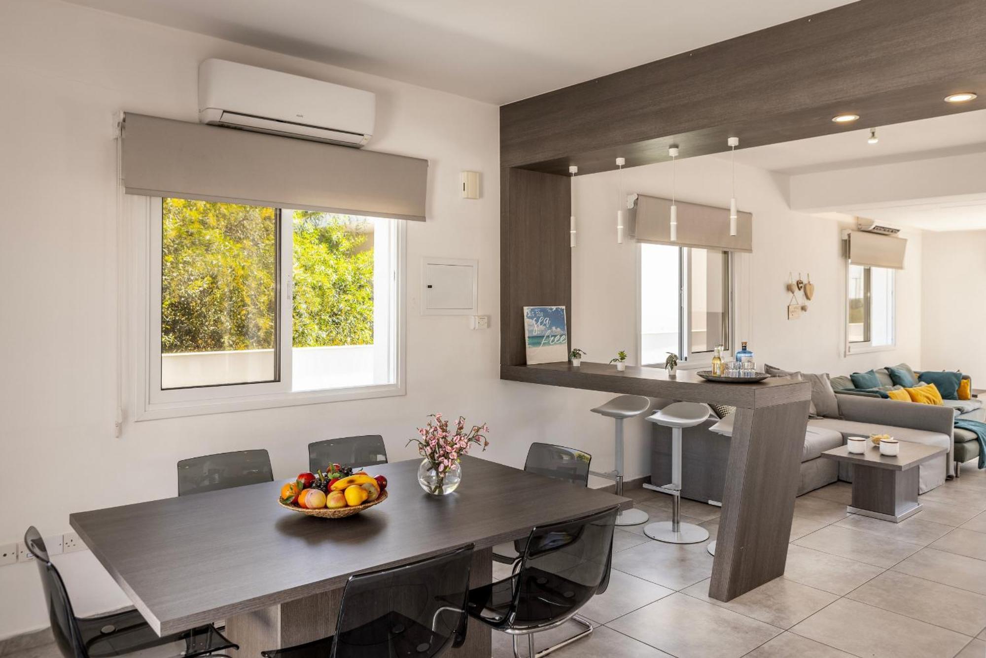 Villa Bay View 5 *