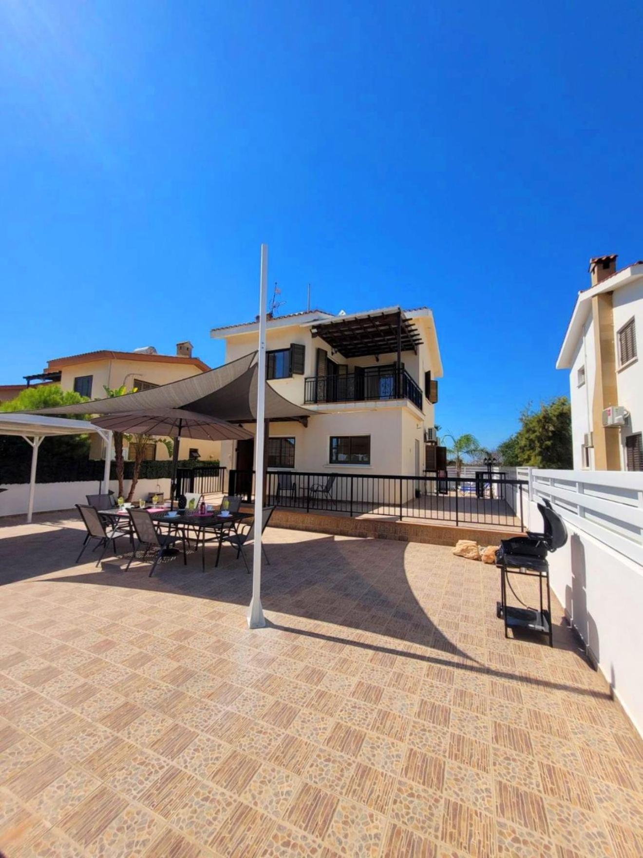 Marina Luxury - Pearl Agia Napa