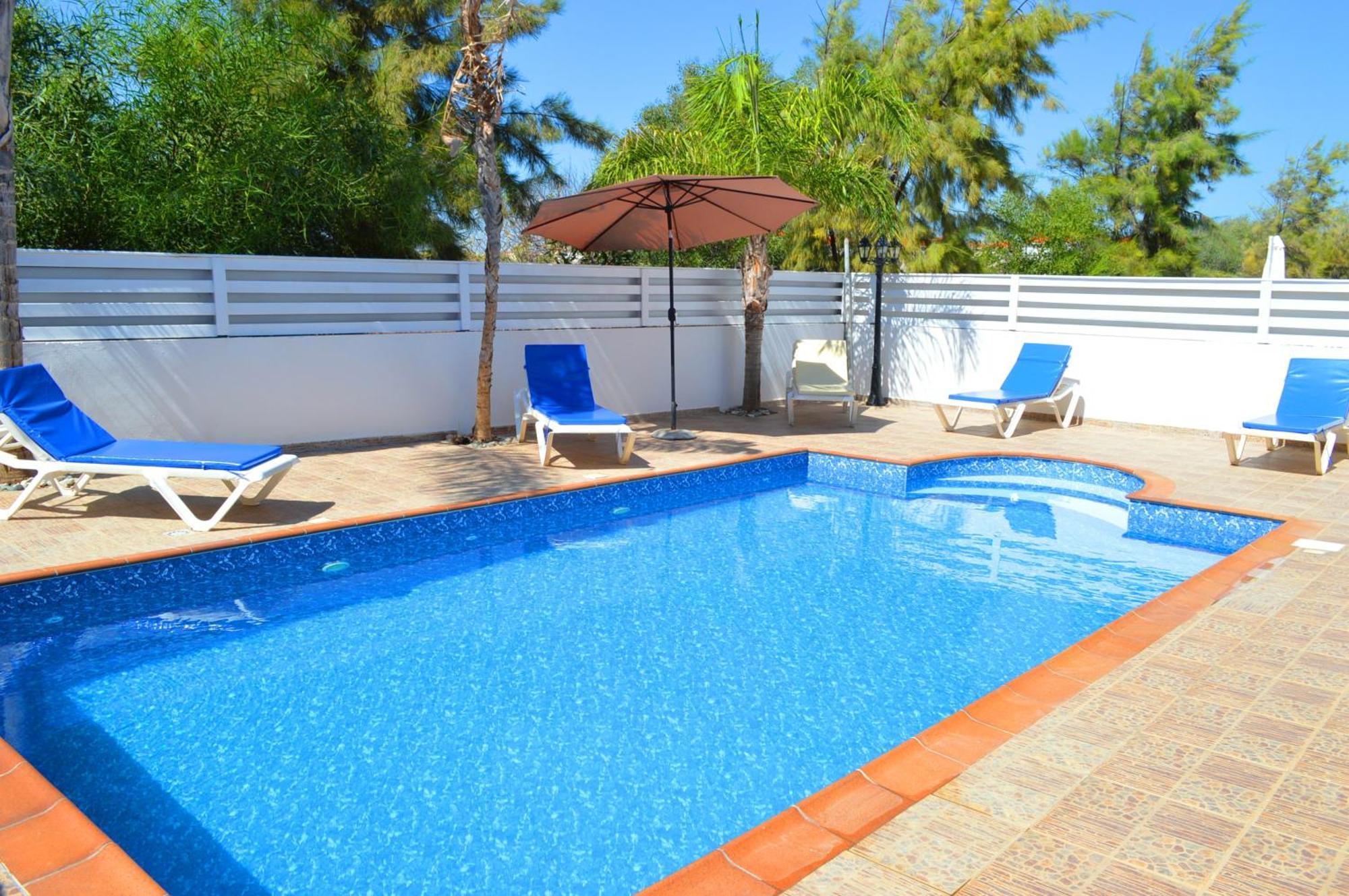Marina Luxury - Pearl Agia Napa