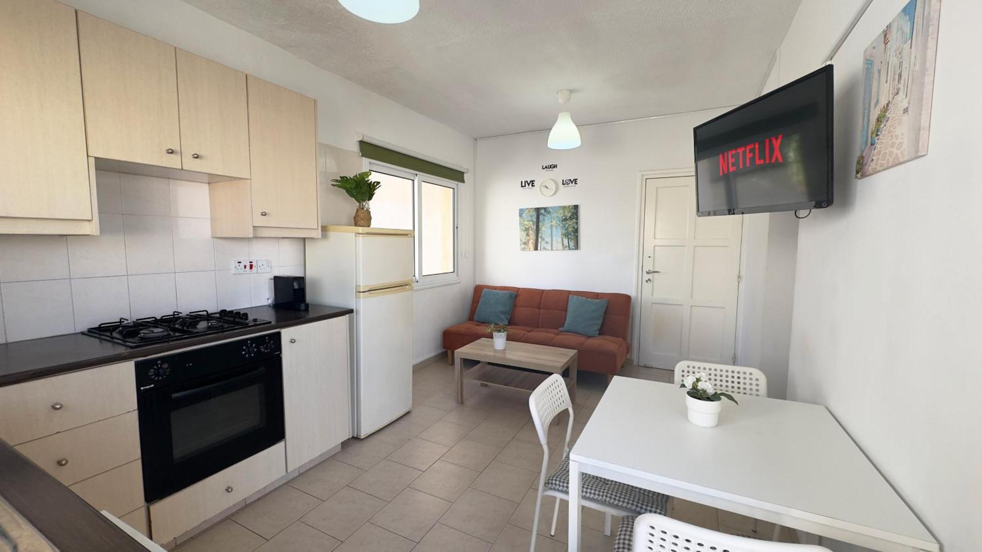 Nightpulse Central - 3 Min To Beach Apartamento