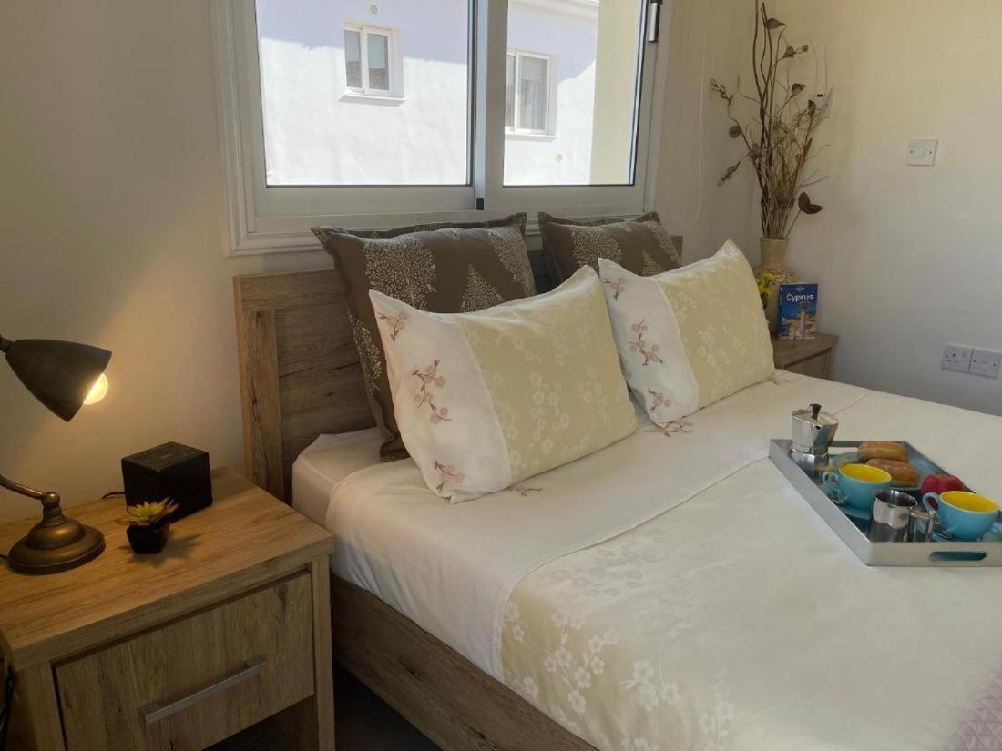 Rugiada With Pool And Sea View Located On The Front Of Nissi Beach *