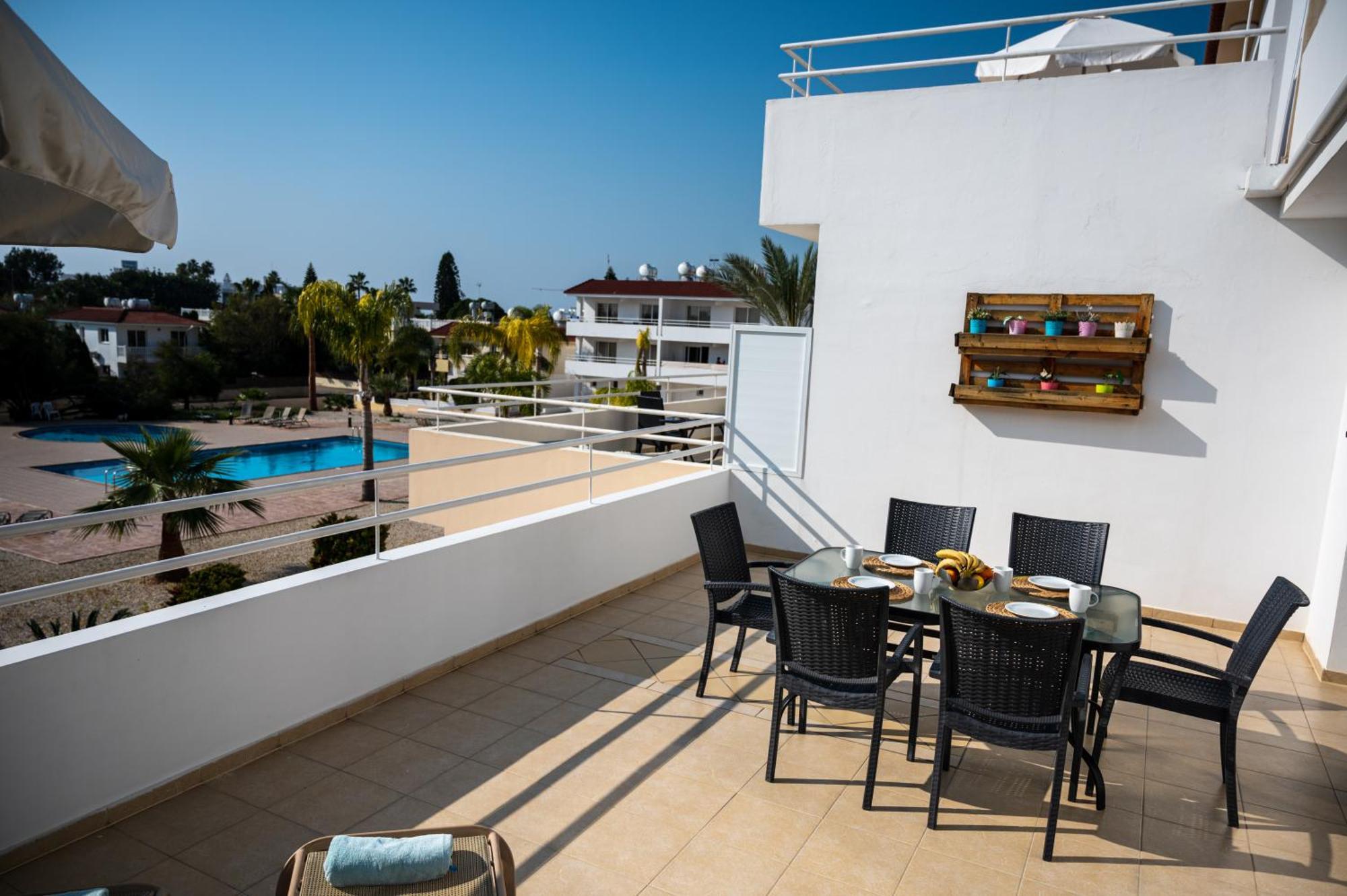 Apartamento Narcissos 'nissi Beach' C12 *