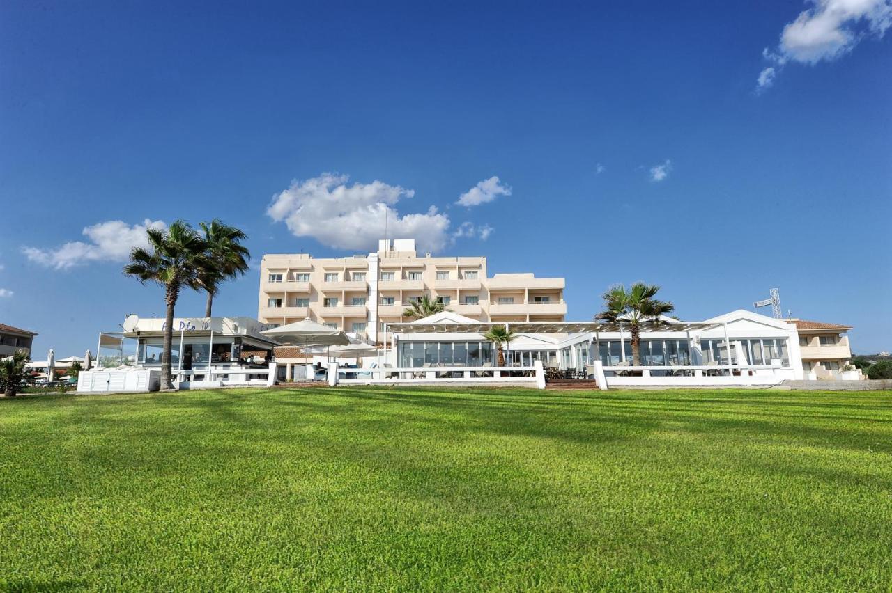 Piere Anne Ayia Napa