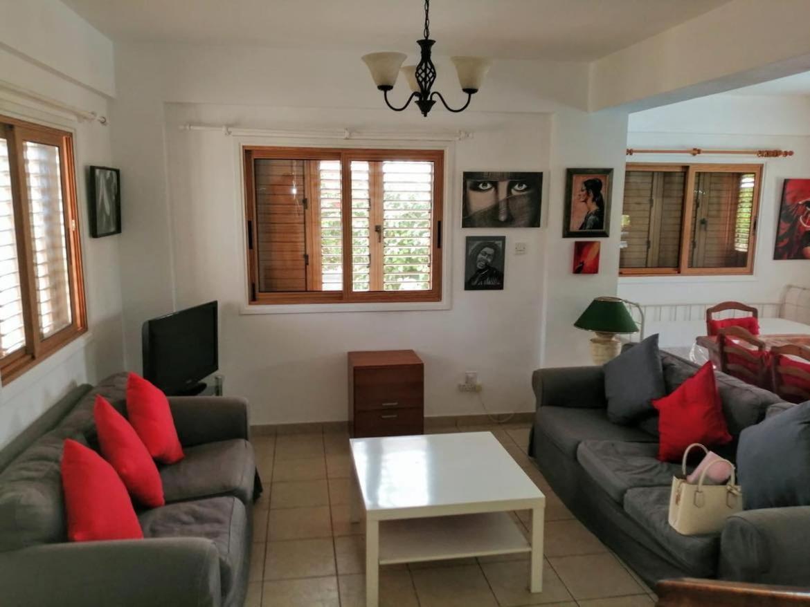 Elena Gardens Villa