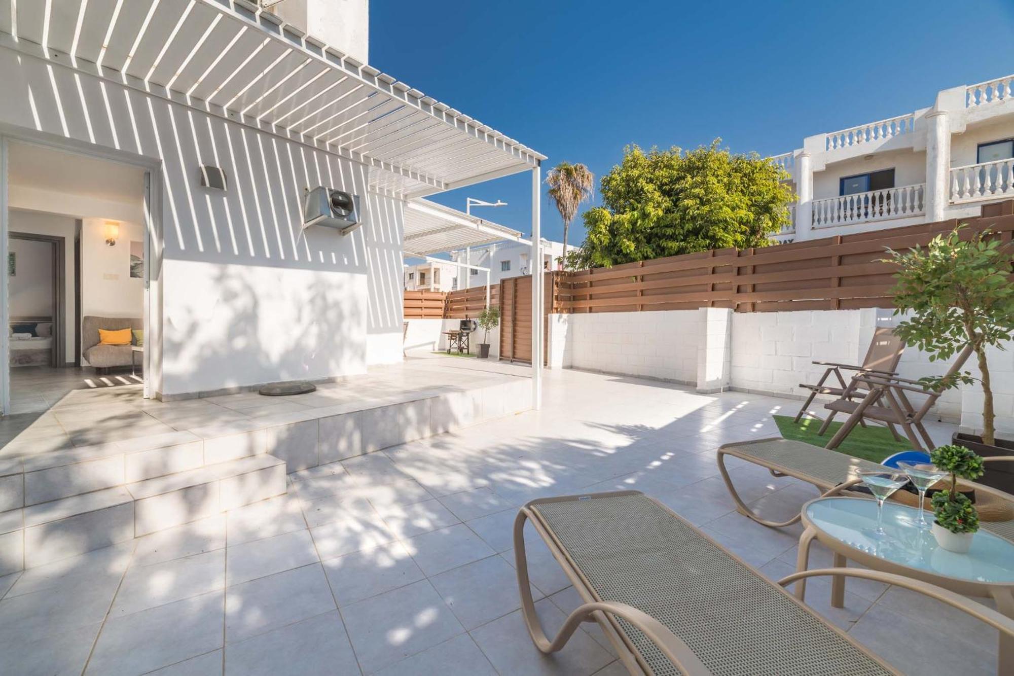 Napa Centro Apartment Ayia Napa