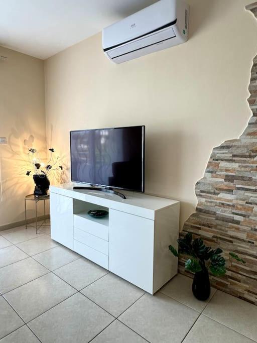 Apartment Nissi 7 Big Veranda And Free Wifi