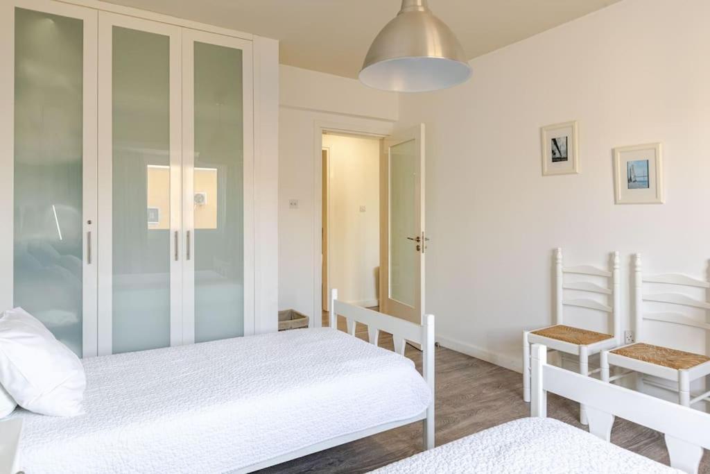 Three Bedroom Modern Flat Apartment Ayia Napa