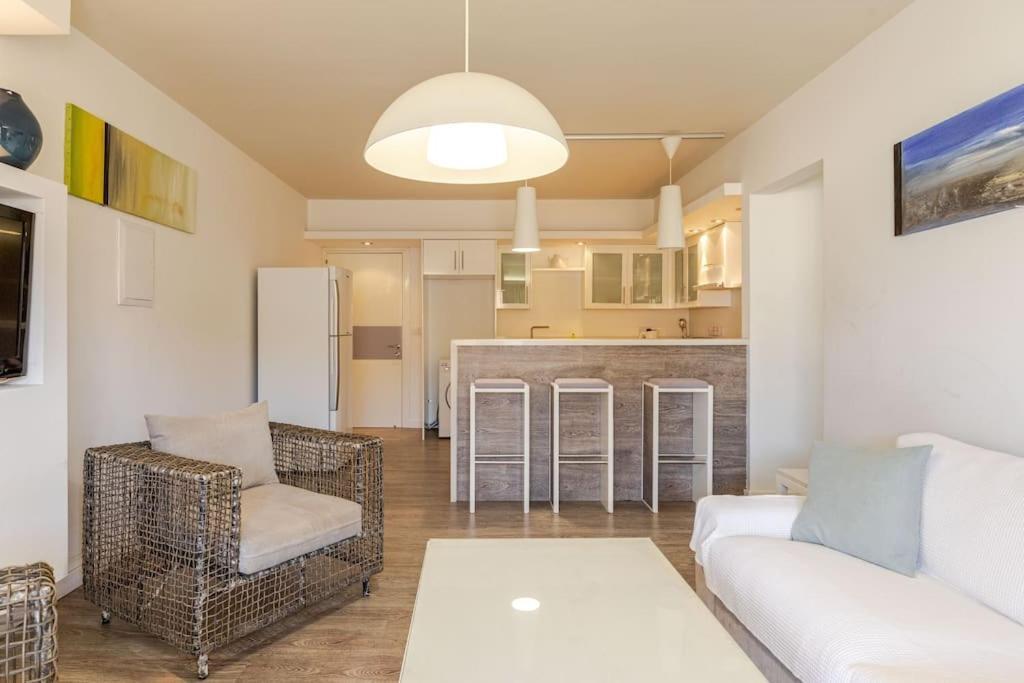 Three Bedroom Modern Flat * Agia Napa