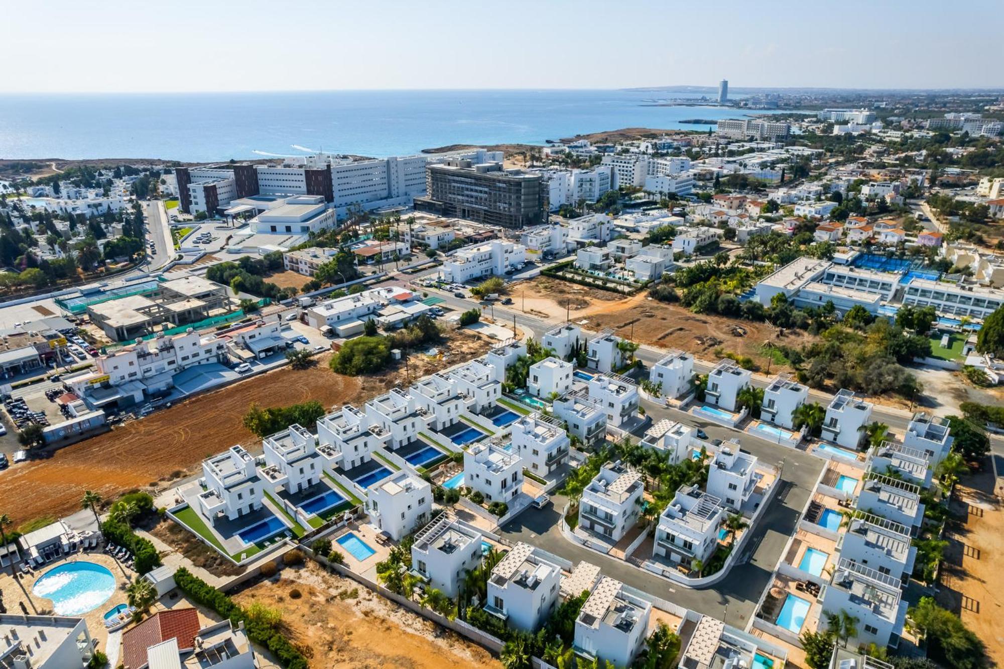 Nissini By Ezoria Villa Ayia Napa
