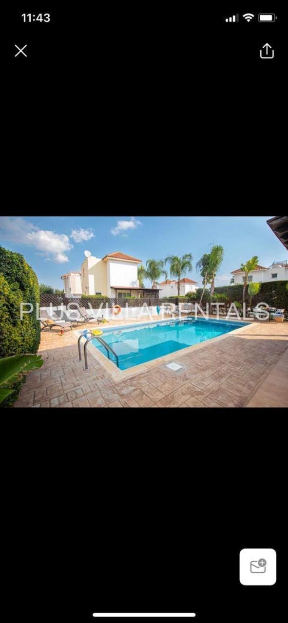 4 In Ayia Thekla Apartment *
