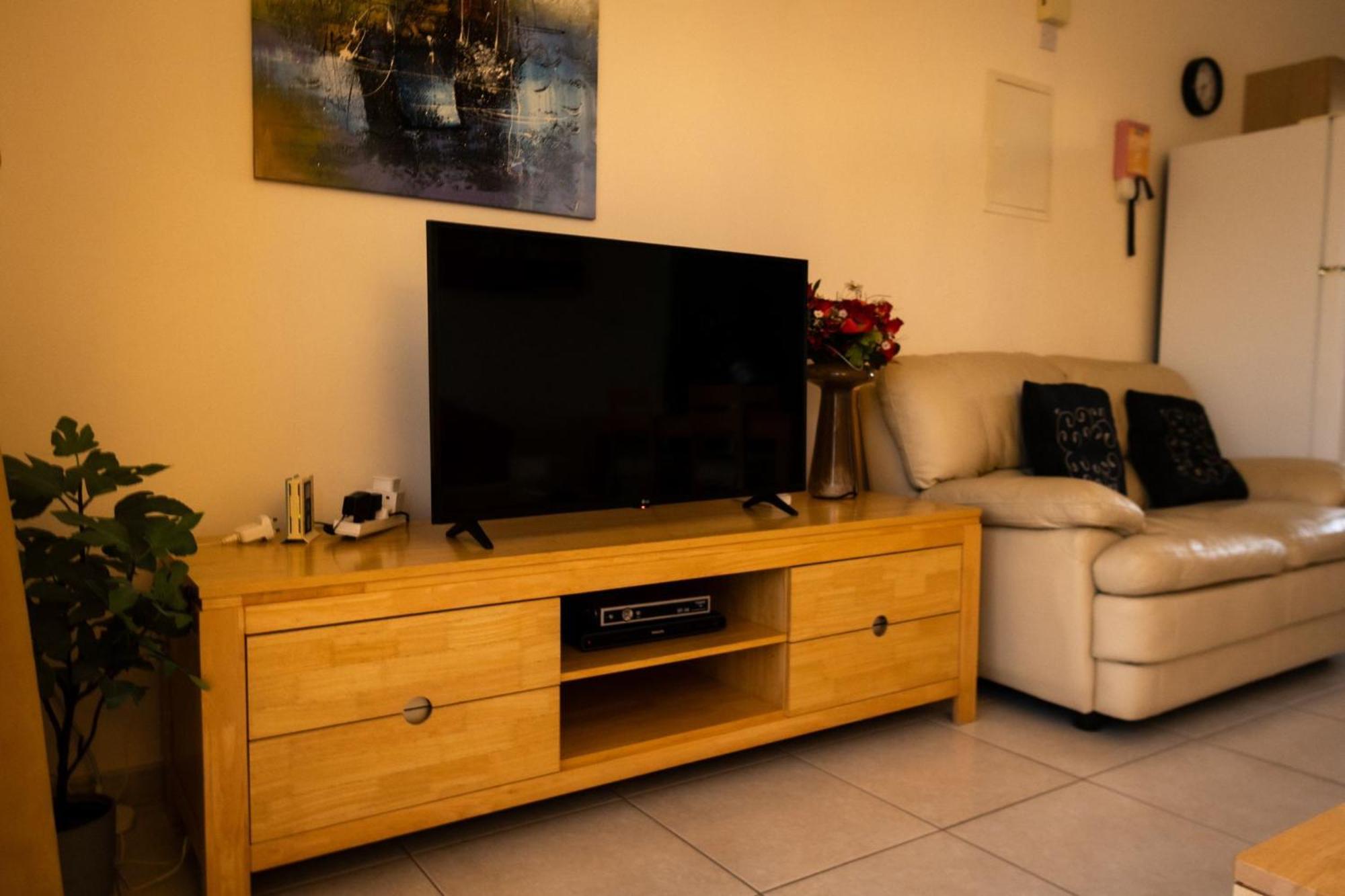 Nissi Elena -sunshine Apartment