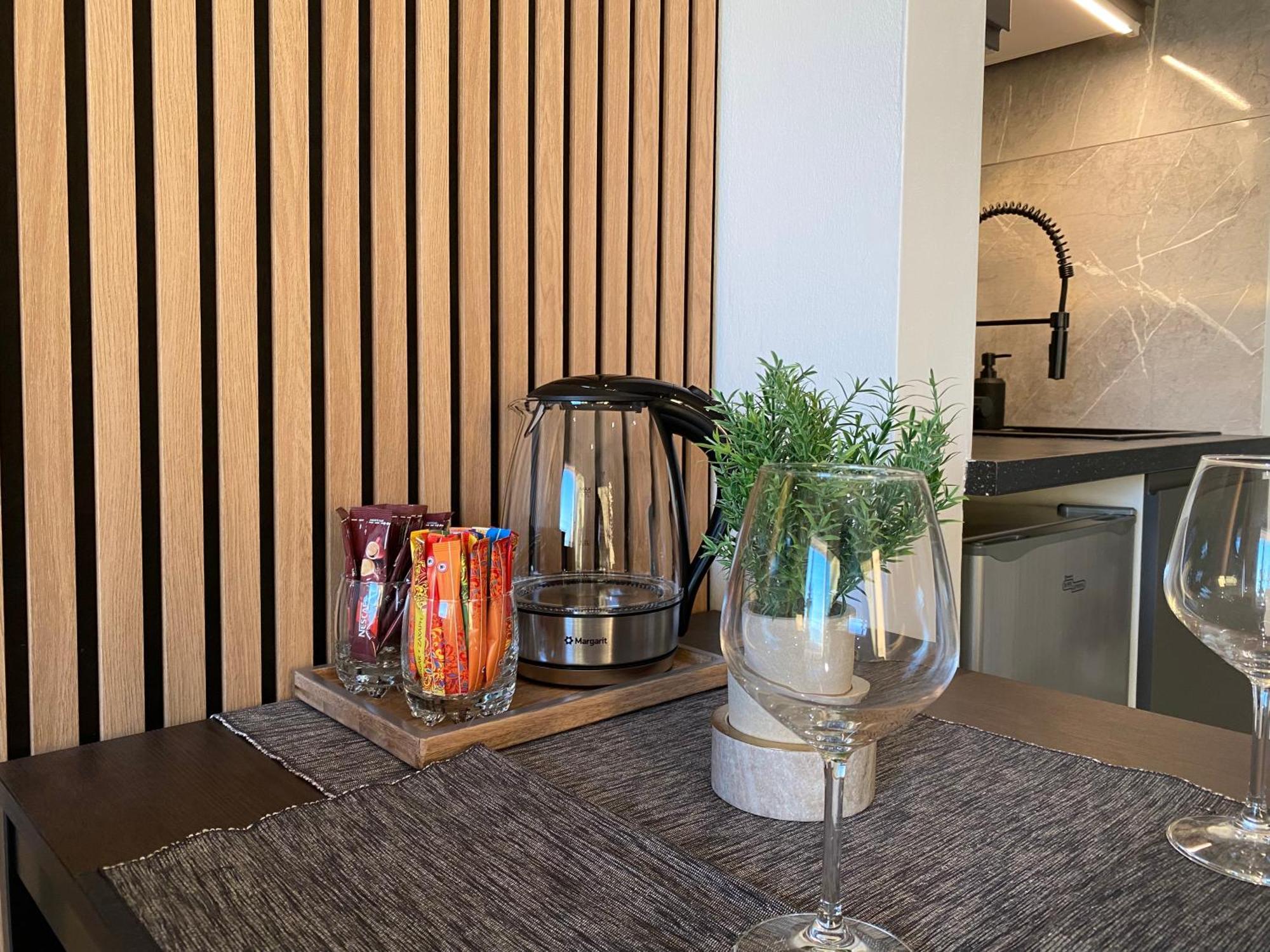 Apartment Nissi Avenue *