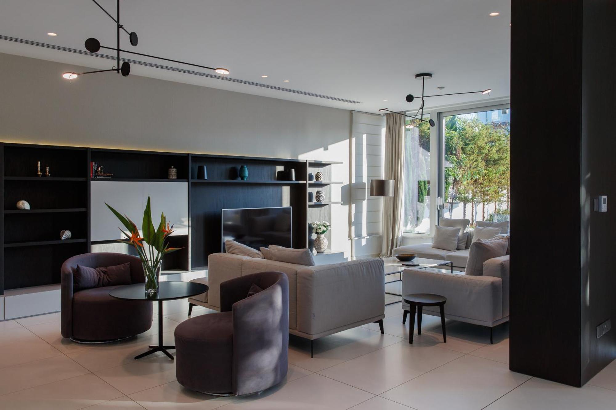 Villa Vivo Mare Beachfront - Emerald Ayia Napa