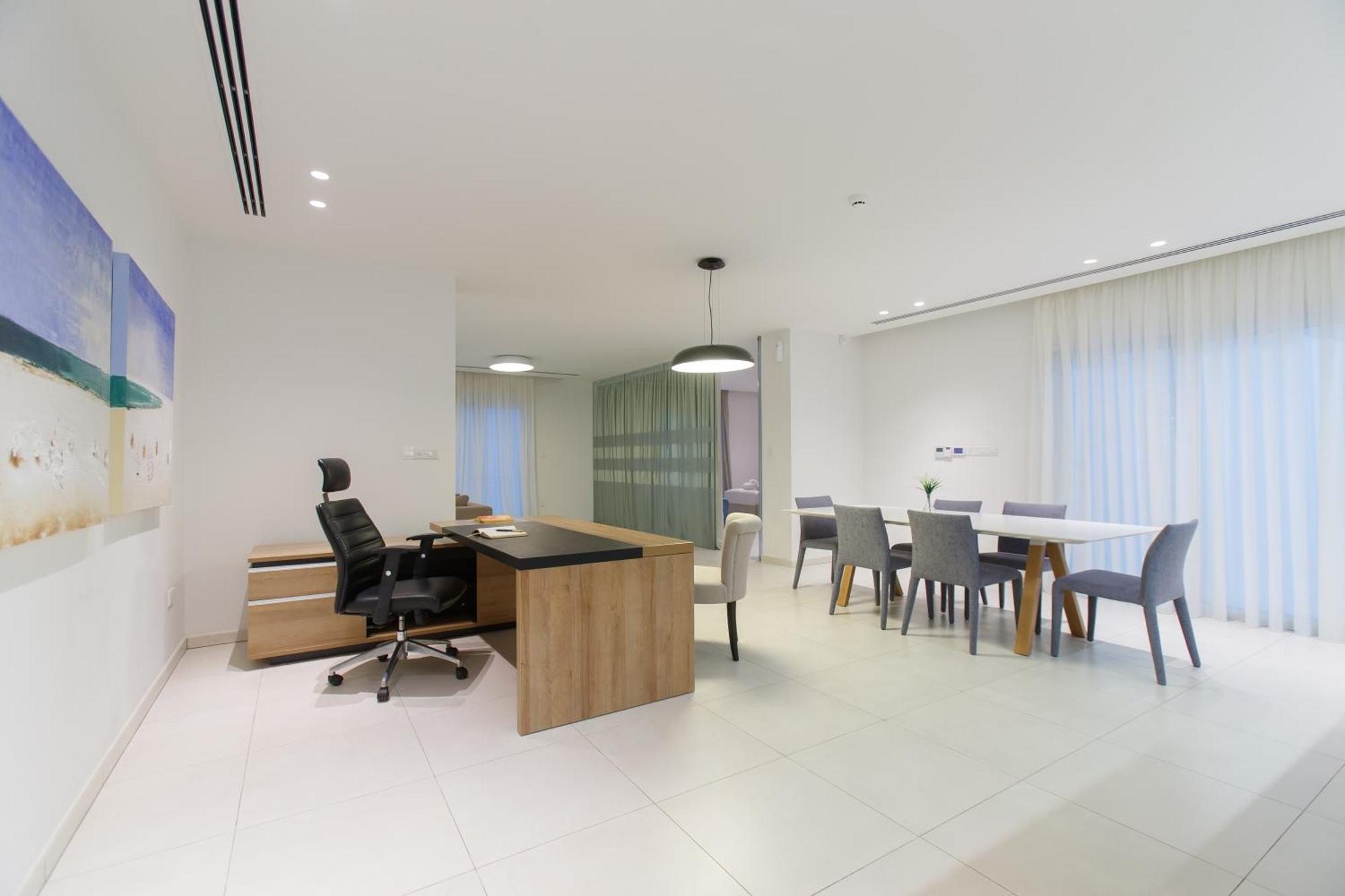 Villa Vivo Mare Beachfront - Emerald Ayia Napa