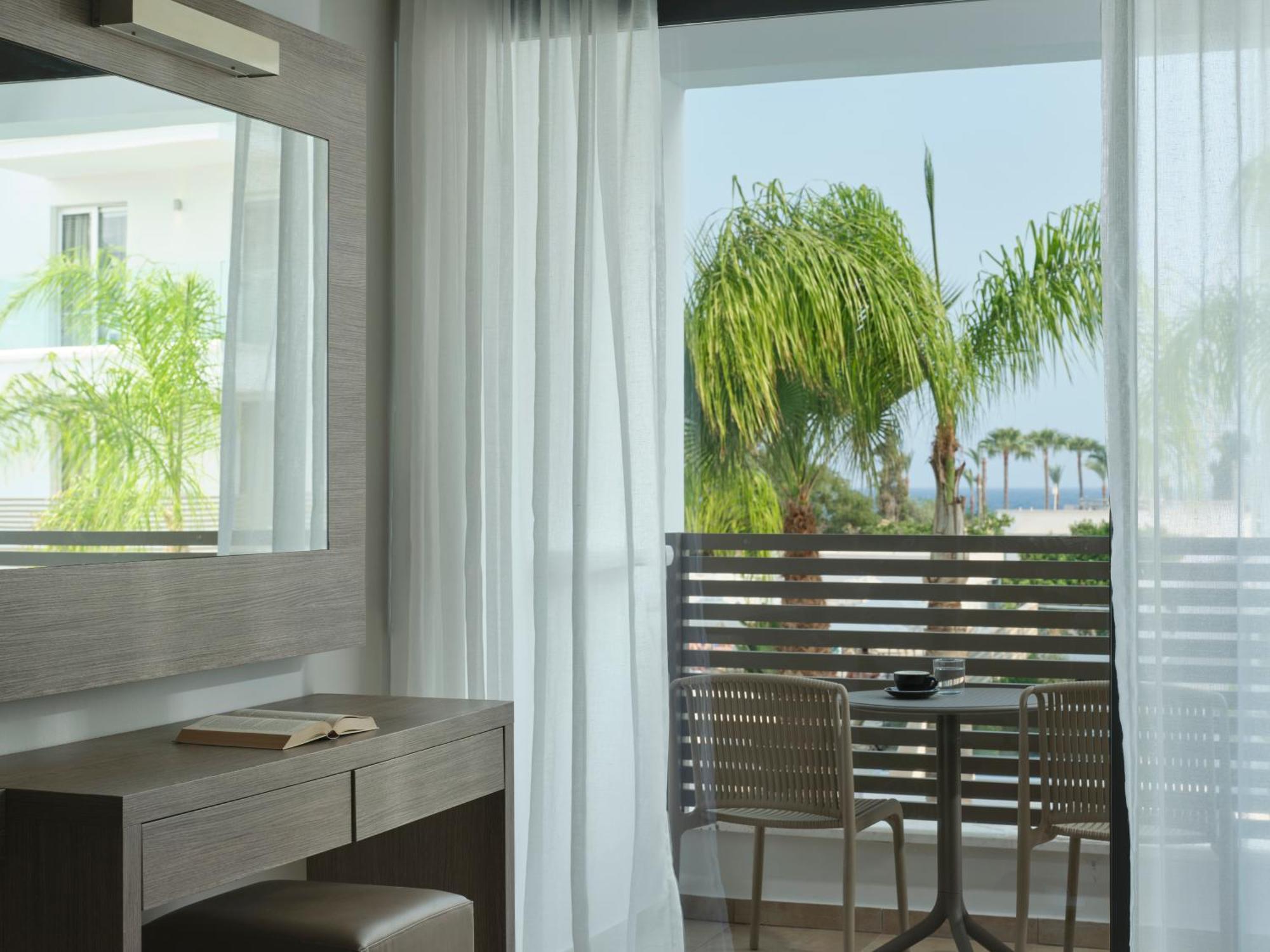 Atlantica Sancta Napa 4*