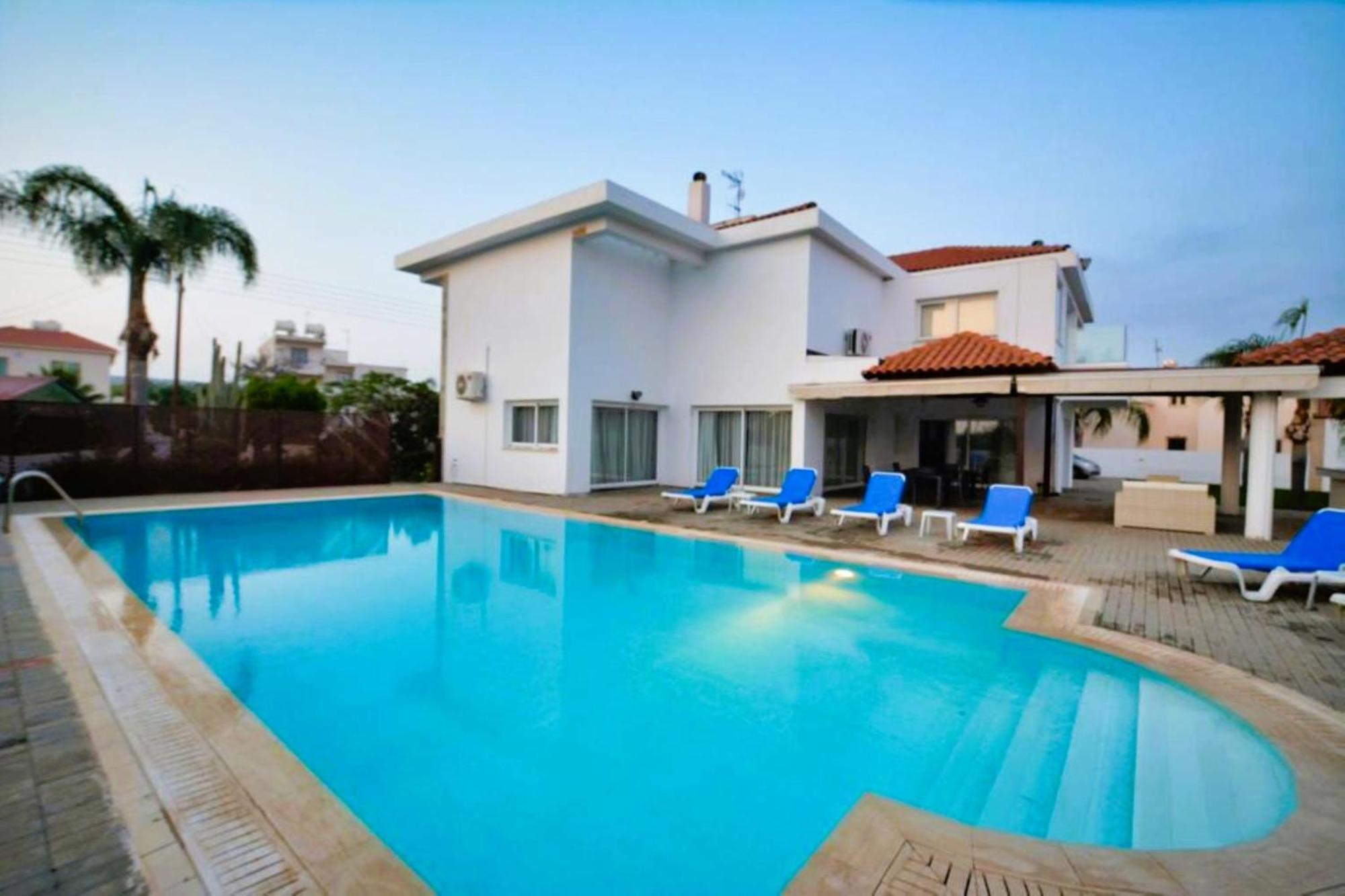 Nissi Diamond Mansion Ayia Napa